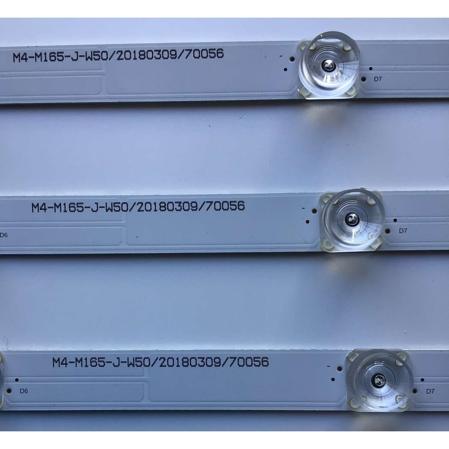 KIT DE LED'S PARA TV ELEMENT (4 PIEZAS) / NUMERO DE PARTE C-CNCF50D938 / 112600122/C003 / M4-M165-J-W50 / 20180309 / 70056 / PANEL V500HJ1-PE8 / T500-TGF-DLED / MODELO E25W5018 - Imagen 2