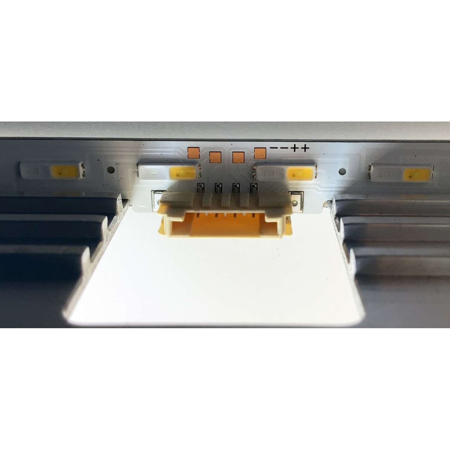 LED PARA TV SAMSUNG / NUMERO DE PARTE 50382A / BN96-50382A / L1_Q7060T_E0_DUM_S42(1)_R1.3_TC9_100 / LM41-00844A / BN61-16774A / 200523 / PANEL CY-RT050HGAV4H / MODELO QN50LS03TAFXZA  AA01 - Imagen 3