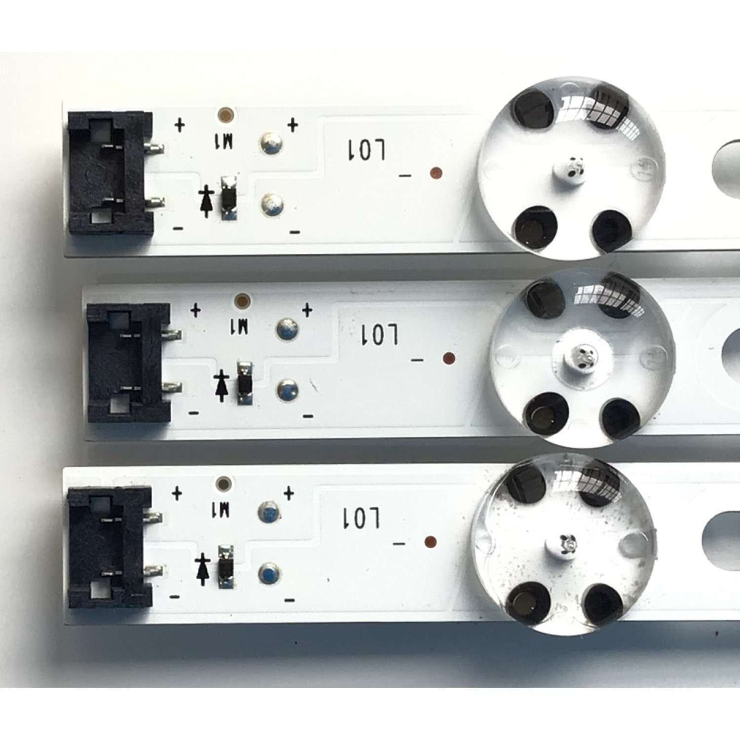 KIT DE LED'S PARA TV LG (3 PIEZAS) / NUMERO DE PARTE 99430CSP1313-0701S-02 / HL-99430CSP1313-0701S-02  A4 / LC43490117A / PANEL NC430DUE-VHHX1 / MODELO 43LM5700PUA  - Imagen 2