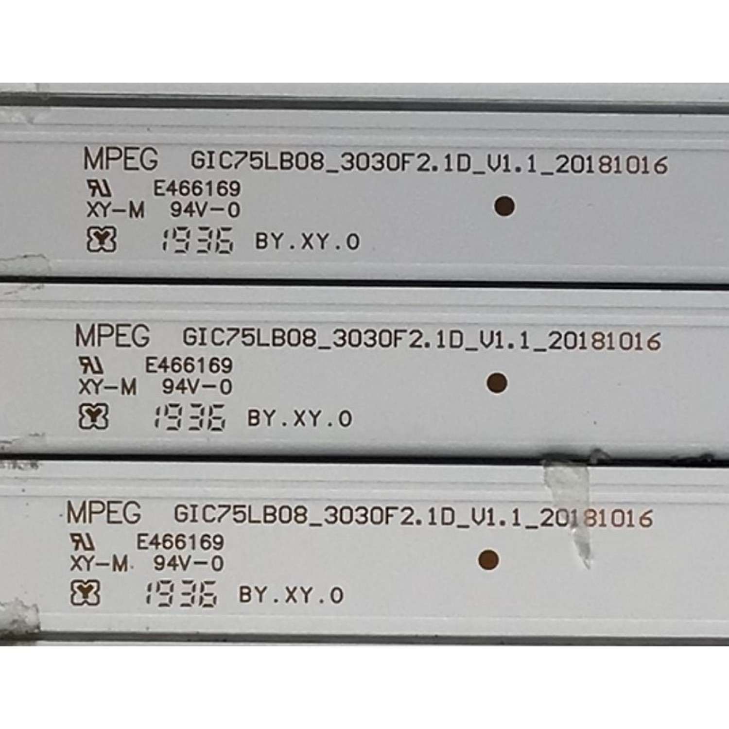 KIT DE LED'S PARA TV TCL (12 PIEZAS) / NUMERO DE PARTE GIC75LB08 / GIC75LB08_3030F2.1D_V1.1_20181016 / 4C-LB7507-ZM03J / E466169 / PANEL  LVU750NDBL-CD9W04 / MODELOS 75S425 / 75S421 / 75S423 / 75S425LACA / 75S425LBCA / 75S425LGBA - Imagen 4