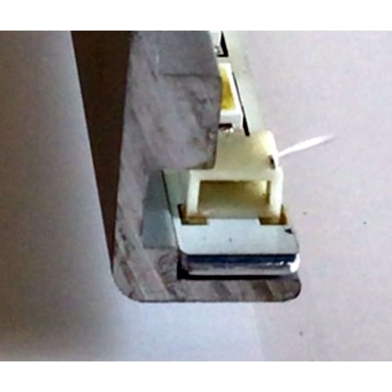 LED PARA TV SEIKI (1 PIEZA) / NUMERO DE PARTE 20110712 / PANEL BLHV320WX2-101 / MODELO SE321FB - Imagen 2