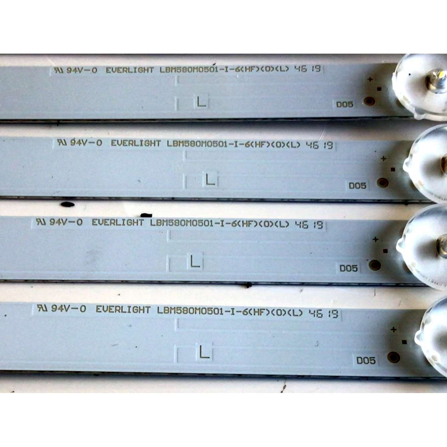 KIT DE LEDS PARA VIZIO ORIGINAL 10 PIEZAS / NUMERO DE PARTE LBM580M0501 / LBM580M0601 / LBM580M0501-I-6(HF)(0)(L) / LBM580M0601-J-6(HF)(0)(R) / 210BZ05DLB33LBRC6E / PANEL TPT580B5-U1T01.D / MODELO V585-G1 - Imagen 3