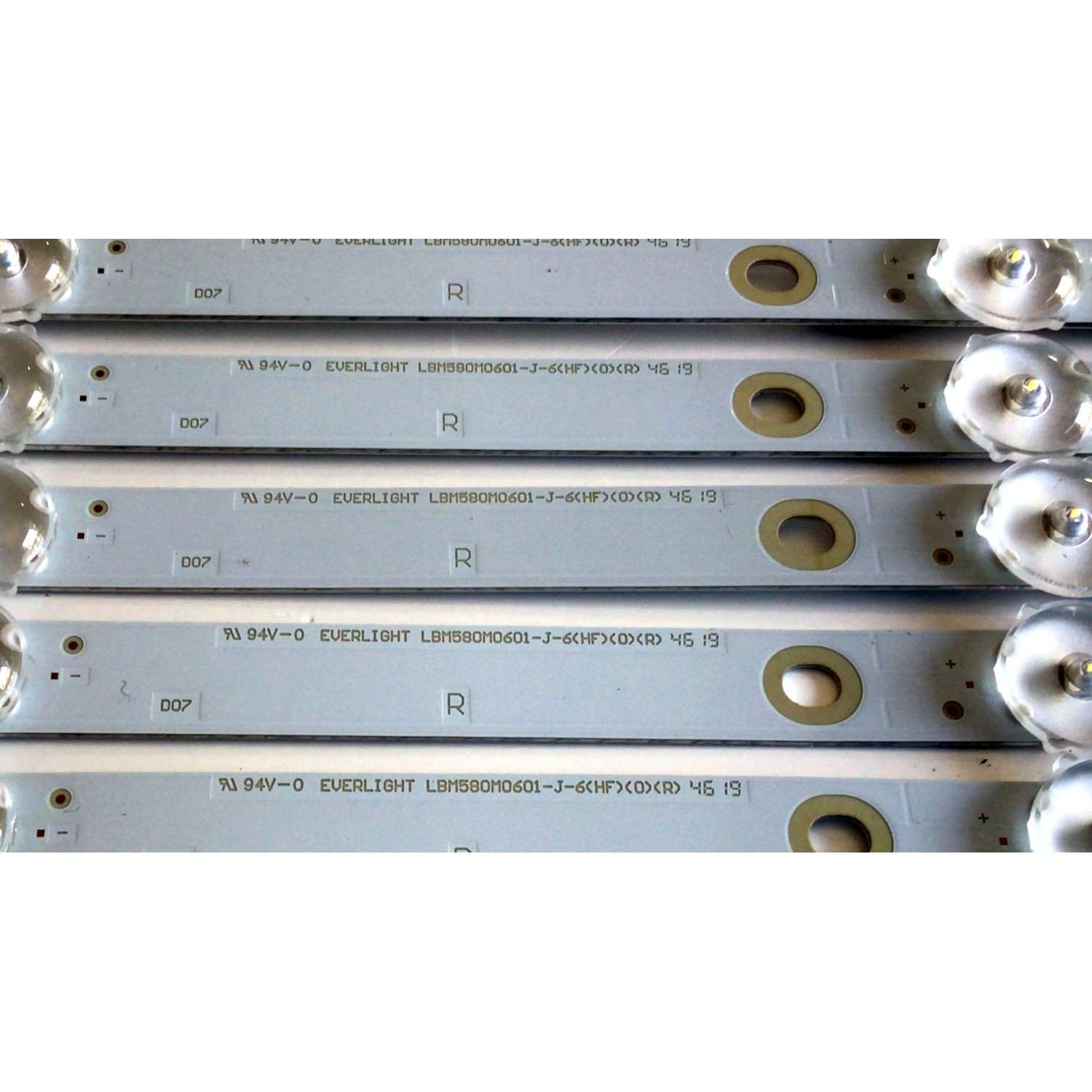 KIT DE LEDS PARA VIZIO ORIGINAL 10 PIEZAS / NUMERO DE PARTE LBM580M0501 / LBM580M0601 / LBM580M0501-I-6(HF)(0)(L) / LBM580M0601-J-6(HF)(0)(R) / 210BZ05DLB33LBRC6E / PANEL TPT580B5-U1T01.D / MODELO V585-G1 - Imagen 4