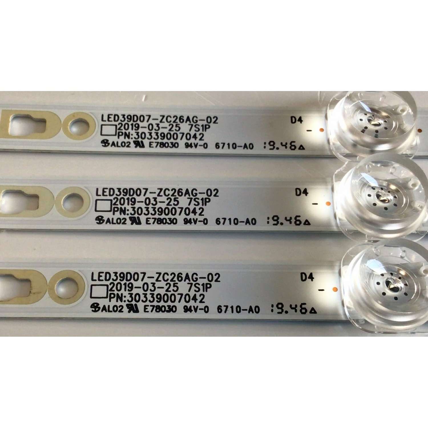 KIT DE LED'S PARA TV (3 PIEZAS) / NUMERO DE PARTE 30339007042 / LED39D07-ZC26AG-02 / 39000M79 / C20C21 / 191120AF6 / E78030 / 6710-A0  - Imagen 2
