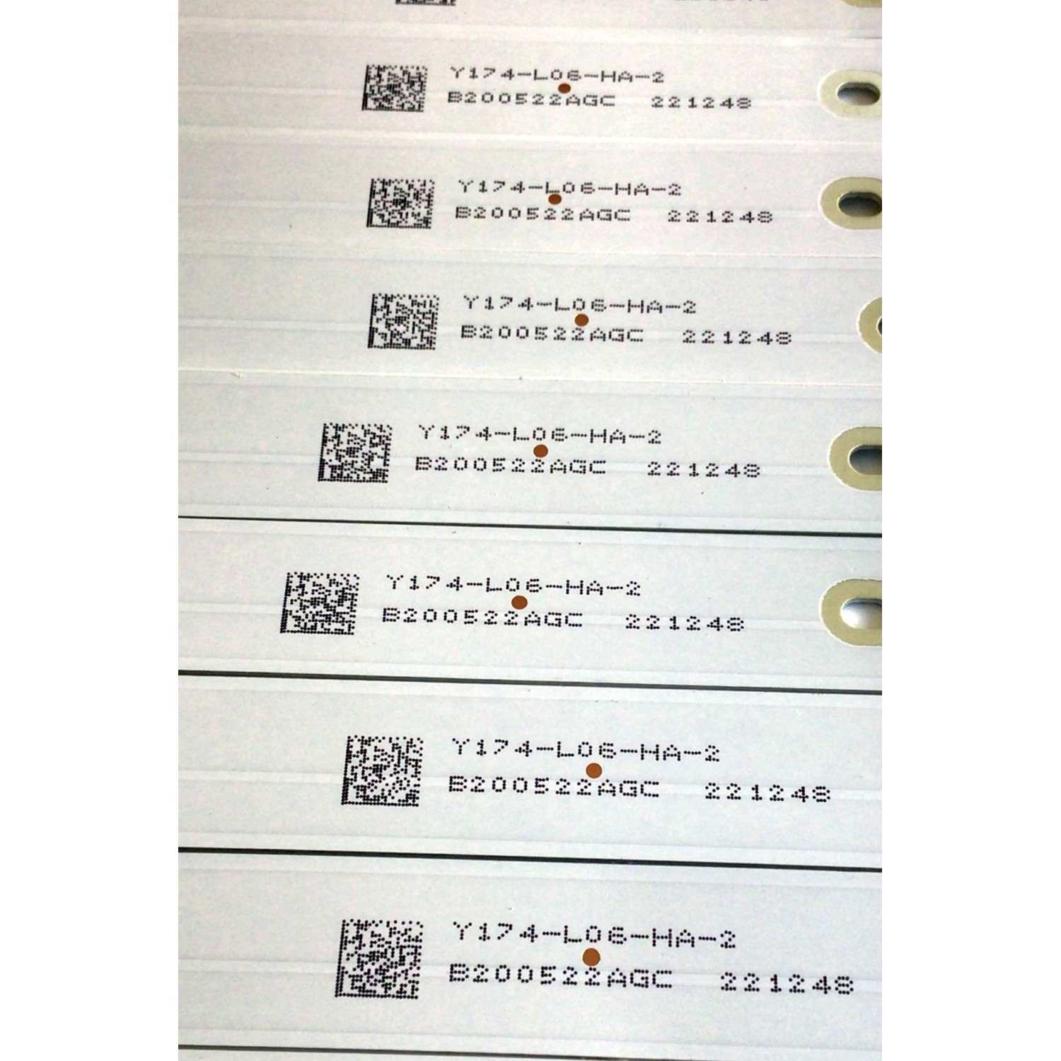 KIT DE LED'S PARA TV ONN·ROKU TV (10 PIEZAS) / NUMERO DE PARTE ZG58D6C30300510056 / CRH-ZG58D6C30300510056REV1.2 / LB-C580-D6C-U-P-5-17-X1 / 58D6C / B200522AGC / Y174-L06-HA-2 / PANEL C580Y19-D6 / MODELO 100018971 (58) - Imagen 3