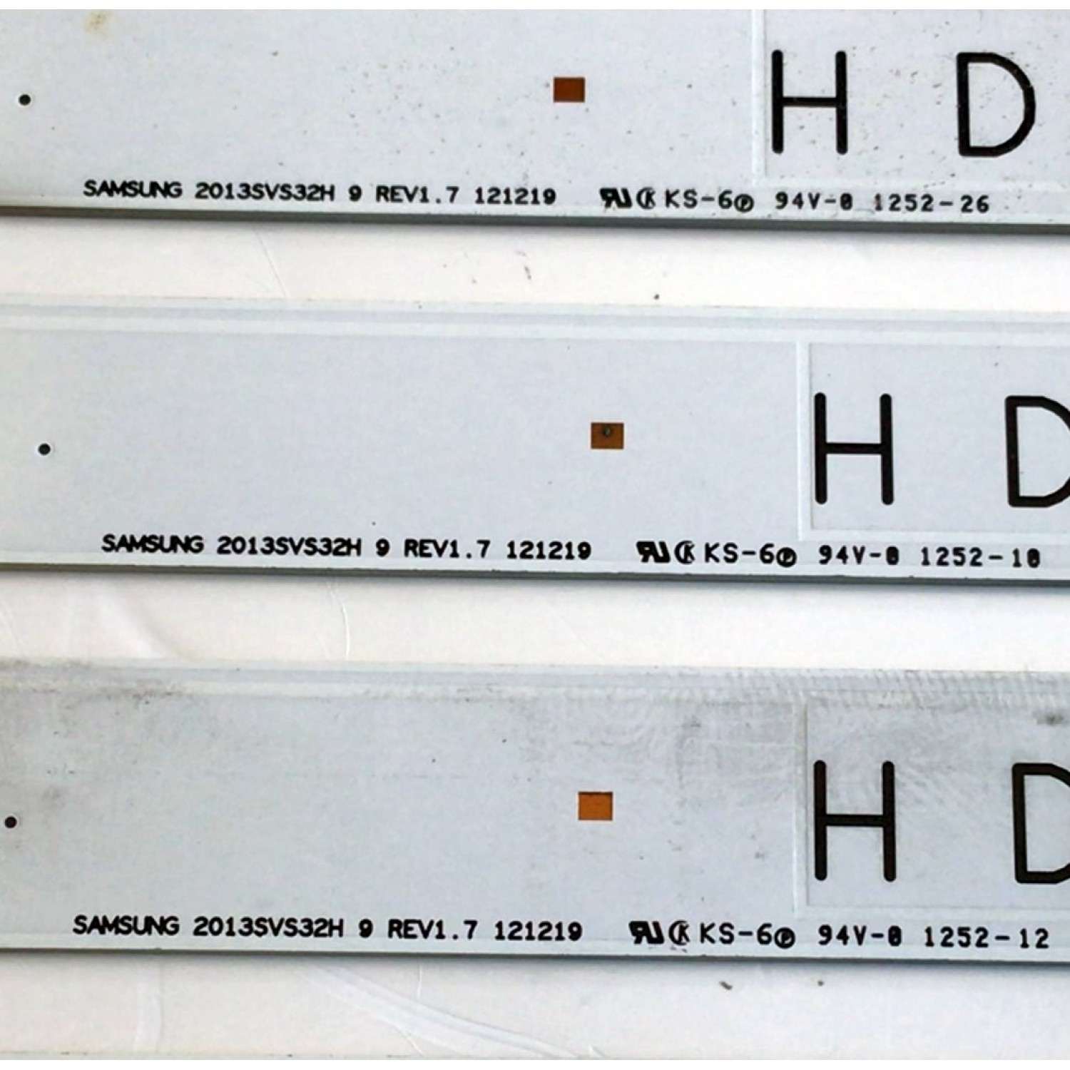 KIT DE LED'S PARA TV SAMSUNG (5 PIEZAS) / NUMERO DE PARTE 25299A / SAMSUNG 2013SVS32H 9 REV.17 / PANEL CY-HF320AGLV1H / MODELO UN32F4000 - Imagen 3