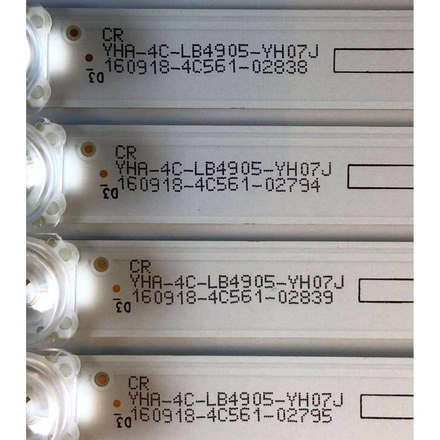 KIT DE LED'S PARA TV TCL (8 PIEZAS) / NUMERO DE PARTE 49D2900 / TCL_49D2900_5X4_3030_LX20180403 / TCL_49D2900_4X4_3030_LX20180403 / YHA-4C-LB4905-YH / PANEL LVU485ND1L / MODELO 50S431 - Imagen 3