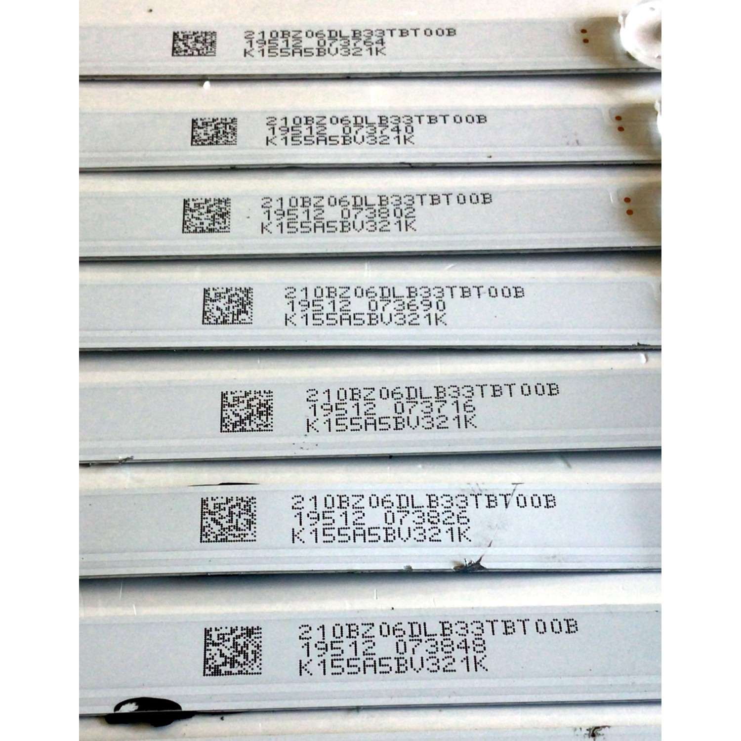 KIT DE LED'S PARA TV VIZIO (14 PIEZAS) NUMERO DE PARTE SVV700A24 / SSC_TPV70_7X12_2W_MCPCB 12mm_R_V2 / SSC_TPV70_7X12_2W_MCPCB / K155A5BV321K / 210BZ06DLB33TBT00B / 210BZ06DRB33TBT00B / PANEL TPT700B5-V1T01D / MODELOS V705-G1 / V705-G1 LTCHQTAV / LTCHQTBW - Imagen 2