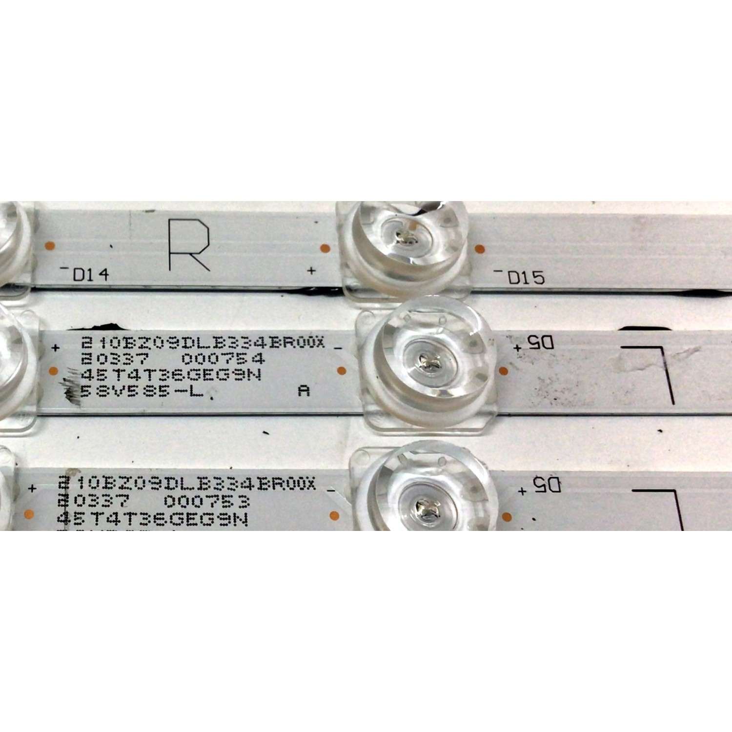 KIT DE LED´S PARA TV TOSHIBA (4 PIEZAS) / NUMERO DE PARTE LB-GM3030-GJVIZIO582X20VB00-L-J / LB-GM3030-GJVIZIO582X20VB00-R-J / E501286 / 58V585-L / 58V585-R / 210BZ09DLB334BR00X / 210BZ11DRB334BR00X / PANEL TPT580B5-U1T01.D / MODELO V585-H11 - Imagen 2