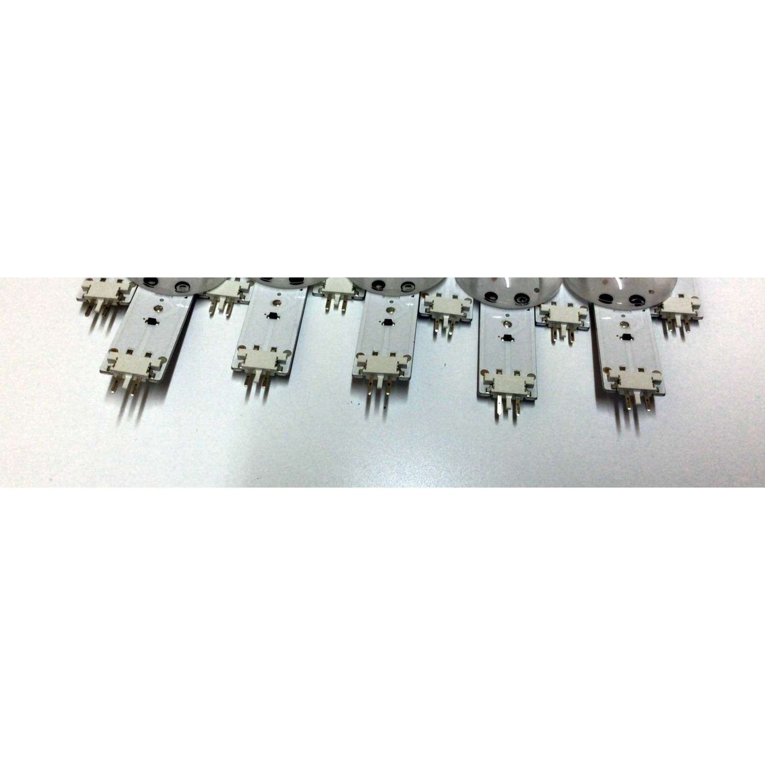 KIT DE LED´S PARA TV LG (22 PIEZAS) / NUMERO DE PARTE EAV65011401 / EAV65011501 / E466169 / 86UP80 / PANEL NC860TQF-AAKH1 / MODELO 86UP8770PUA - Imagen 4