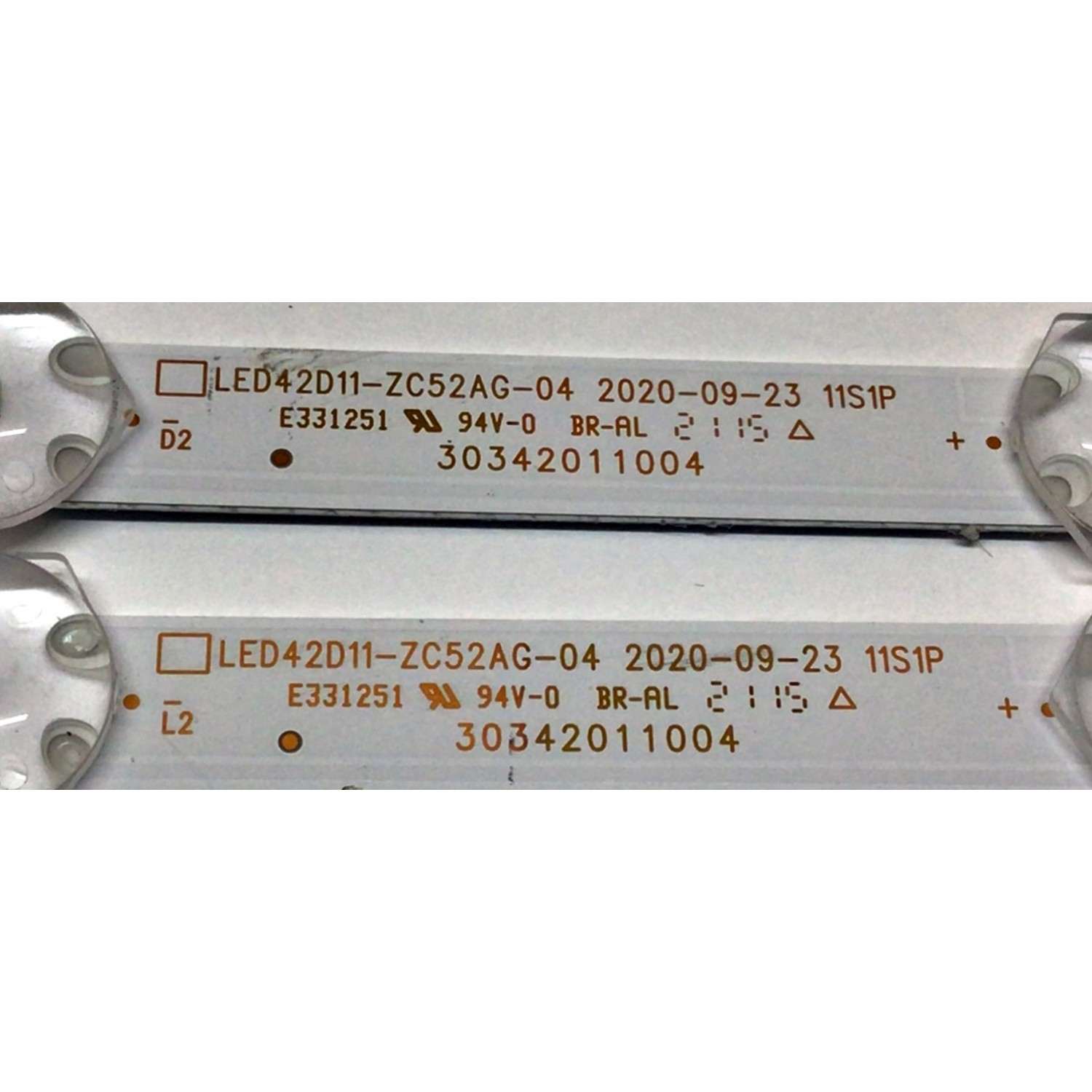 KIT DE LED´S PARA TV INSIGNIA (2 PIEZAS) / NUMERO DE PARTE 30342011004 / LED42D11-ZC52AG-04 / E331251 / 210409AB08 / 42000M67 / PANEL JE415D3HHA0L / MODELO NS-42F201NA22 - Imagen 3