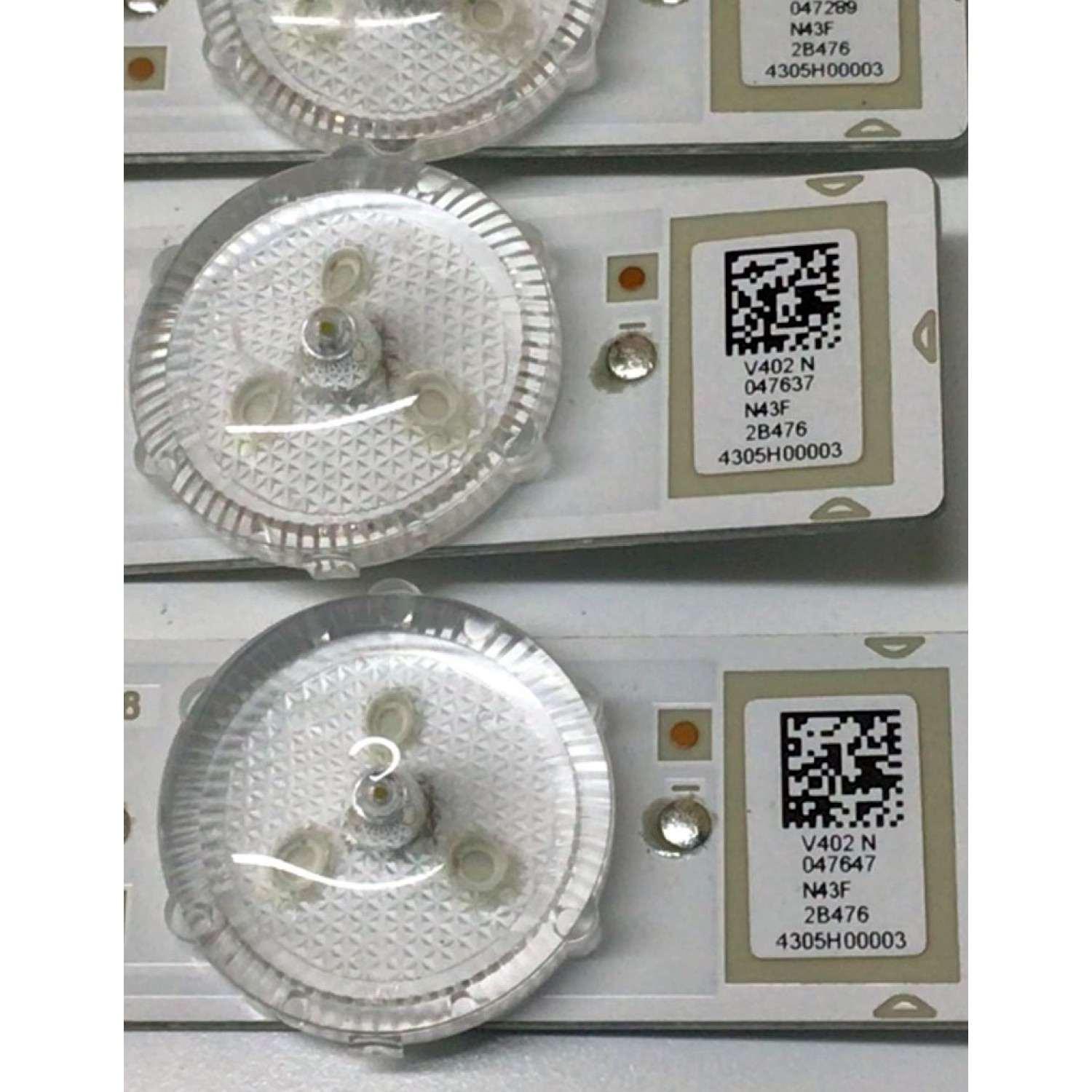 KIT DE LED´S PARA TV SONY (5 PIEZAS) / NUMERO DE PARTE LB4305H / LB4305H V0_03 / 4305H00003 / E469119 / 7788A / MODELO KD-43X80J - Imagen 3