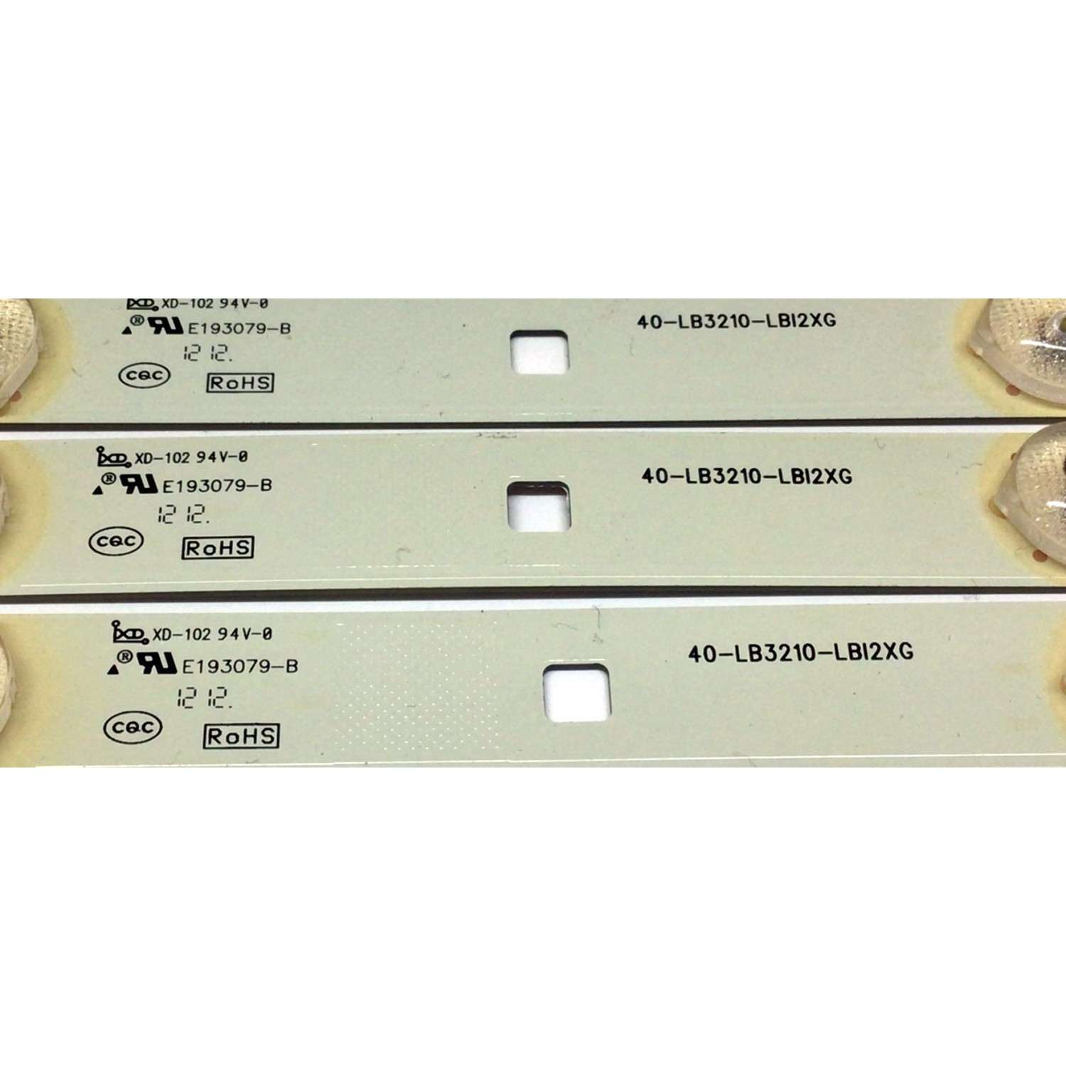 KIT DE LED'S PARA TV TCL (3 PIEZAS) / NUMERO DE PARTE 40-LB3210-LBI2XG / E193079-B / 0262201TLC32D005 / 2701120328D / PANEL LVW320SSTM E30 V2 / MODELOS LE32HDF3300 / LE32HDF3300TA / LE32HDF3300TT TDAA - Imagen 2