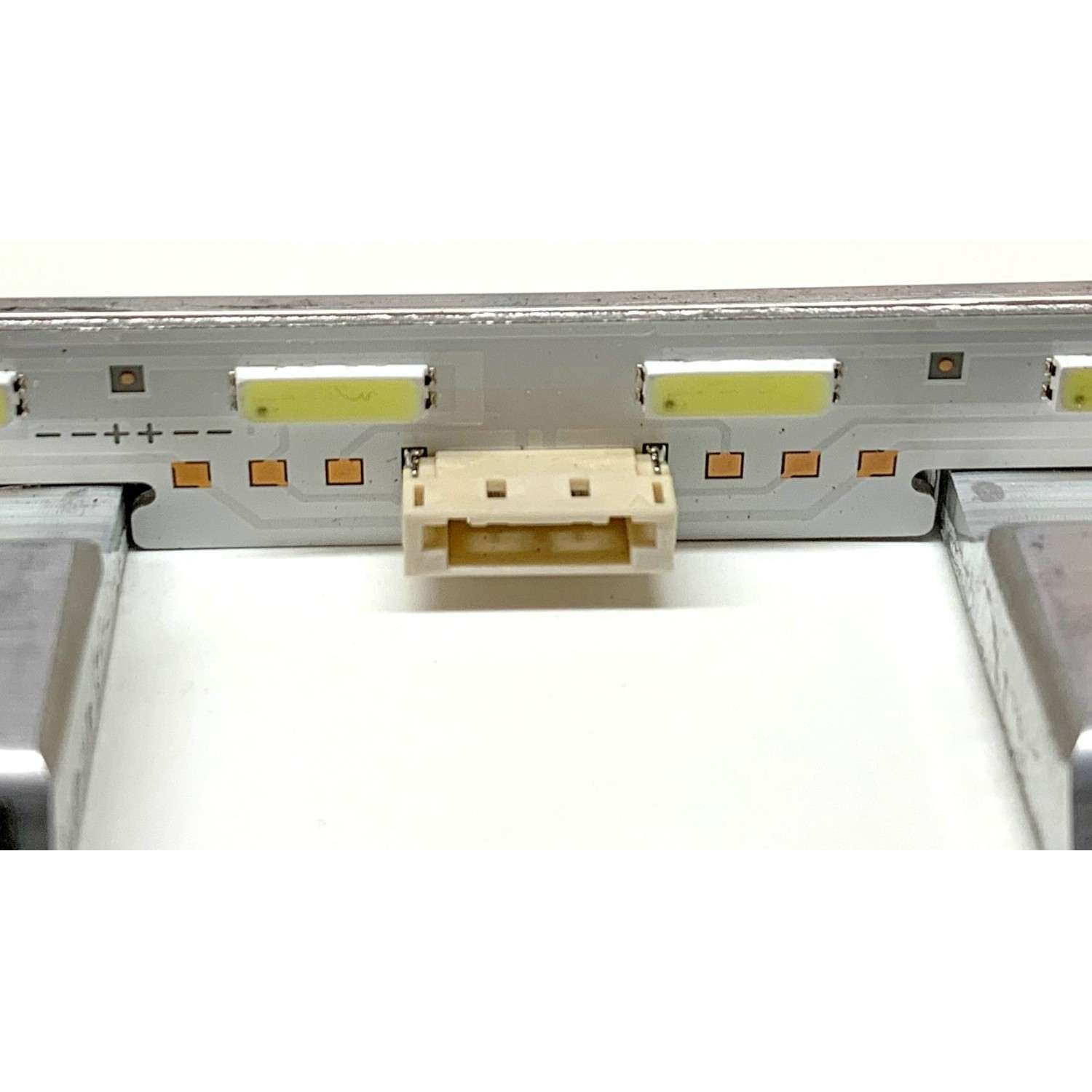 LED PARA TV SONY / NUMERO DE PARTE LM41-00545A / 4-690-560 / 180804N / L3_HRH_D3_BMM_S8_4_R1.0_RB7_1.0_LM41-00545A / PANEL YM7F430HNG01 / MODELO XBR-43X800E / XBR43X800E / (MEDIDAS 94CM x 7CM) - Imagen 3