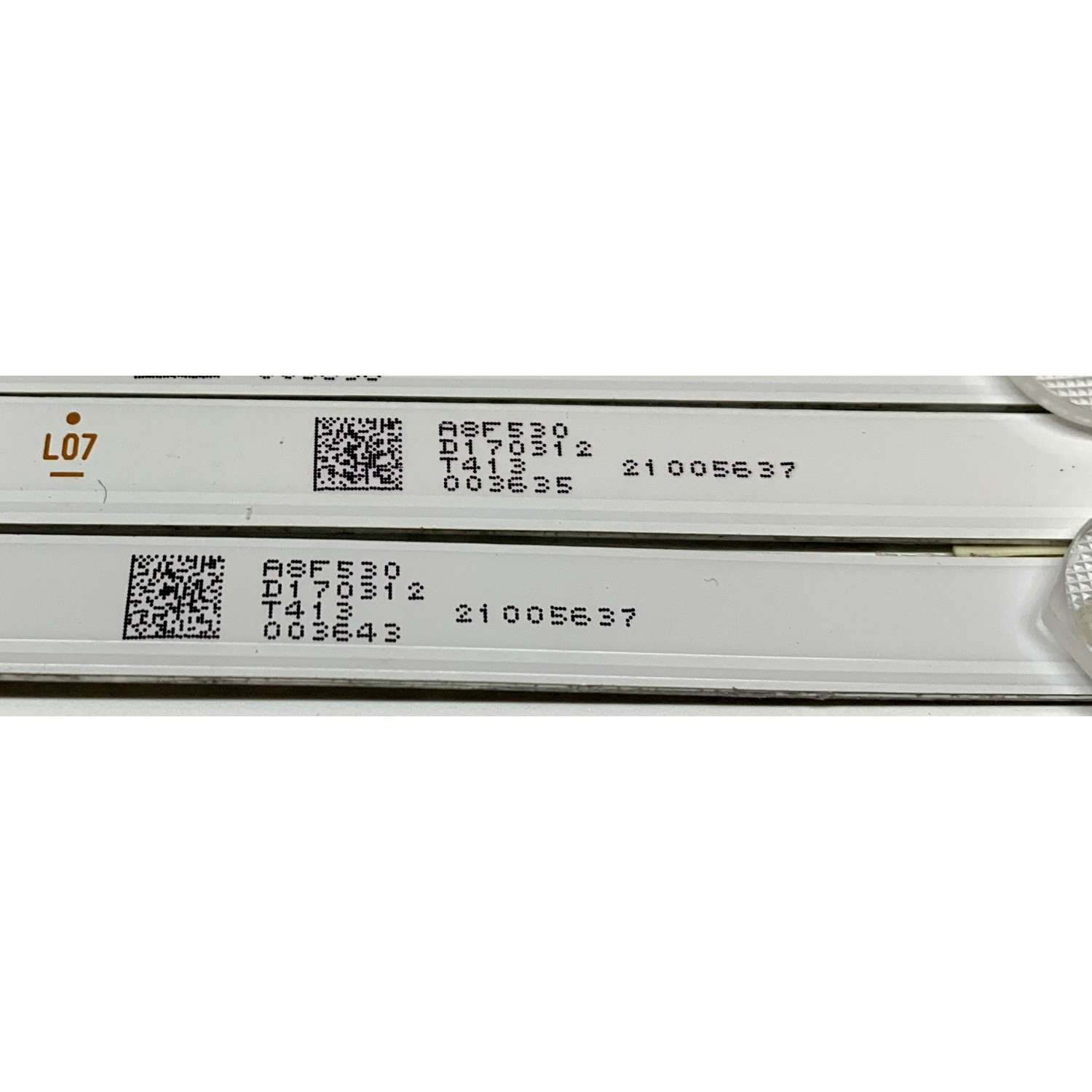 KIT DE LED'S PARA TV ELEMENT (4 PIEZAS) / NUMERO DE PARTE JL.D43091235-111BS-M / A8F530 / D170312 / 21005637 / PANEL'S MD4309YTAF / MD4309YTLF / DISPLAY T430HVN01.2 / MODELO ELST4316S D7A0M - Imagen 3