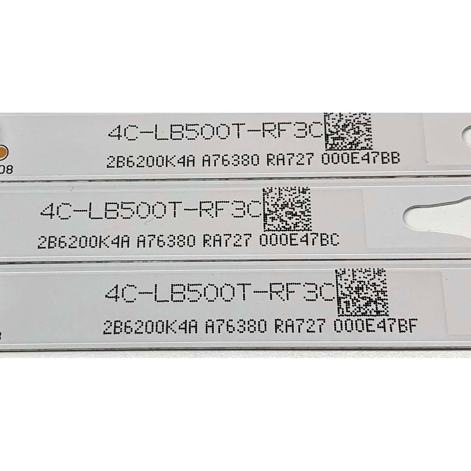 KIT DE LED'S PARA TV PHILIPS (4 PIEZAS) / NUMERO DE PARTE RF-BD500003SR30-0901 / 4C-LB500T-RF3C / E365061 / 2B6200K4A / A76380 / RA727 / PANEL LVU500CHDX / MODELO 50PFL4864/F7 - Imagen 4