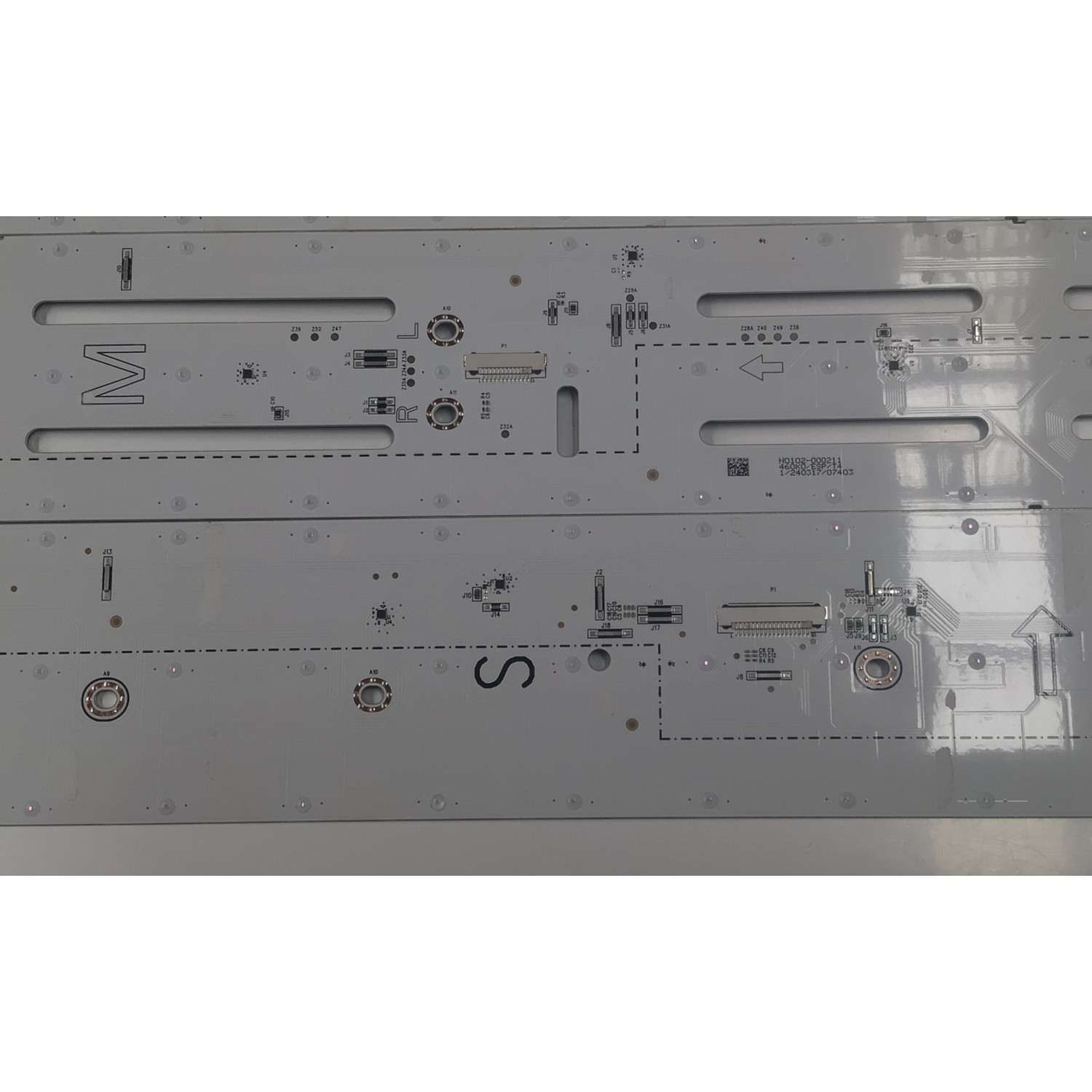 KIT DE LEDS PARA TV TCL ORIGINAL 14 PIEZAS / NUMERO DE PARTE 40-GFQ9KB / 40GFKA / 40-GFQ9KB-DLB1AG / 40-GFQ9KA-DLB1AG / G0104-000XXX / N0102-000211 / N0102-000252 / 460K0/ESP/T4 / 240317 / PANEL LVU650NDJL / DISPLAY ST6451D08-5 VER.2.1 / MODELO 65QM751G - Imagen 5