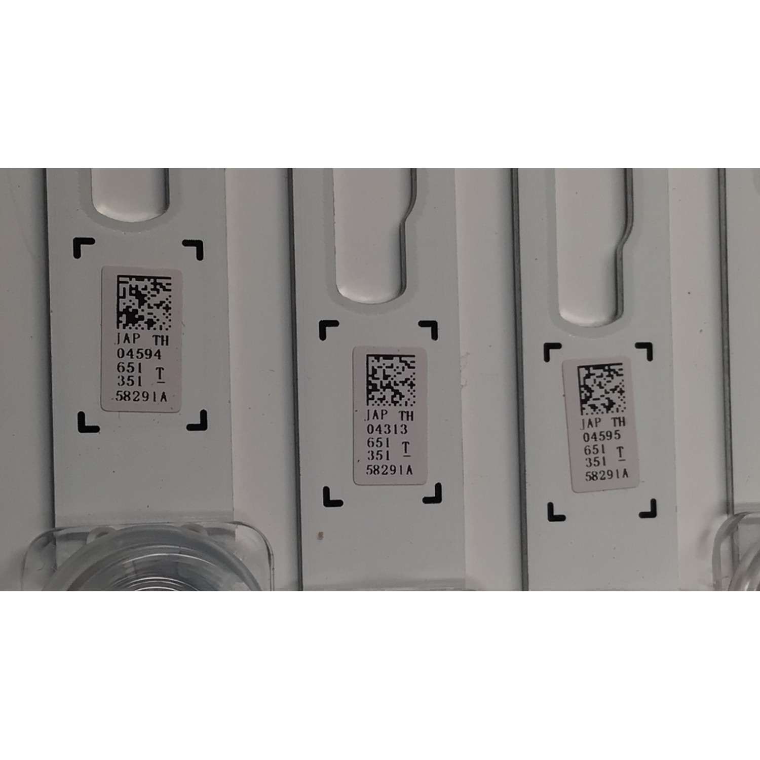 KIT DE LEDS ORIGINAL PARA TV SAMSUNG 6 PIEZAS / NUMERO DE PARTE 58289A / 58291A / SVC650AX3 / DU7K_SVC650AX3_R TYPE / DU7K_SVC650AX3_L TYPE / PANEL CY-BD065HGSV2H / JR645R / MODELOS UN65DU / TU65DU / KU65UD / LH65B / UA65DU / MAS MODELOS EN DESCRIPCIÓN - Imagen 4