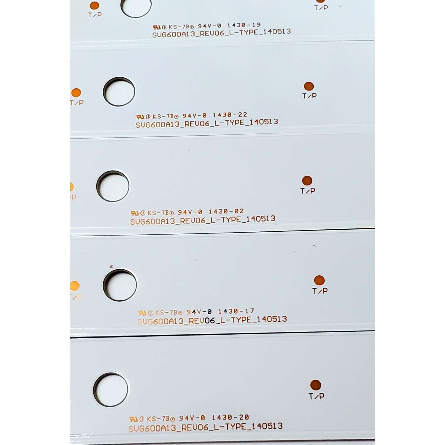 KIT DE LED'S PARA TV SONY ((10 PIEZAS)) / NUMERO DE PARTE SVG600A13 / SVG600A13_REV06_L-TYPE_140513 / SVG600A13_REV06_R-TYPE_140513 / 60D3503V1W5C1B57317M / 60D3503V1W6C1B66917M / 20210324 / PANEL S600FHB-1 / MODELO KDL-60R510A - Imagen 5