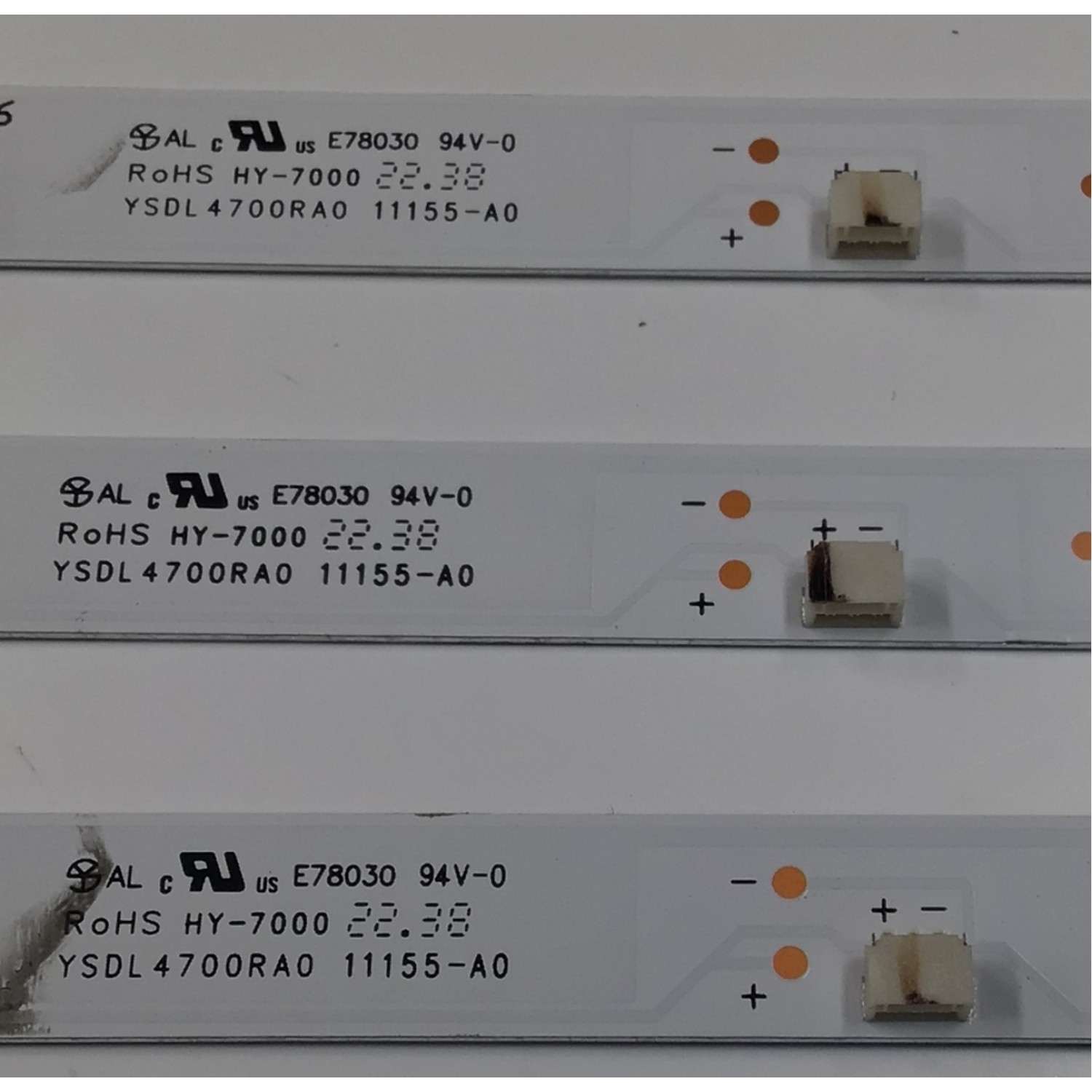 KIT DE LEDS PARA TV JVC ORIGINAL 3 PIEZAS / NUMERO DE PARTE 4708-K43WDD-A2113N11 / K430WDD1 A2 / YDSL4700RA0 / 11155-A0 / 113X08-430D1021 / K430WDD1 / 229052 / HL-030169-3210B833 / PANEL K430WDF / DISPLAY LC430DUQ (SK)(A3) / MODELO SI43FRF - Imagen 4