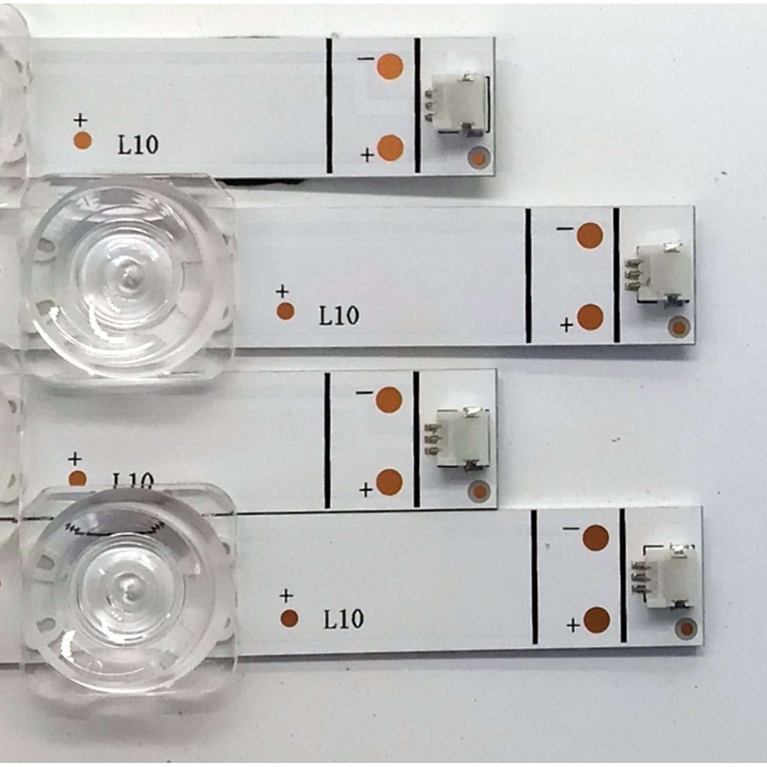 KIT DE LEDS PARA TV HISENSE ORIGINAL 4 PIEZAS / NUMERO DE PARTE JL.D550A1330-003BS-M_V01 / HD550Y1U62-T0L6 / 2021020401 / 1258694 / MODELOS 55R6G / 55A6G / 55R6095G5 / 55R6070G / 55E7HQ / 55A6H / 55A65H / 55R7G5 / 55A7GV / 55C350KU / 55C350LU - Imagen 2