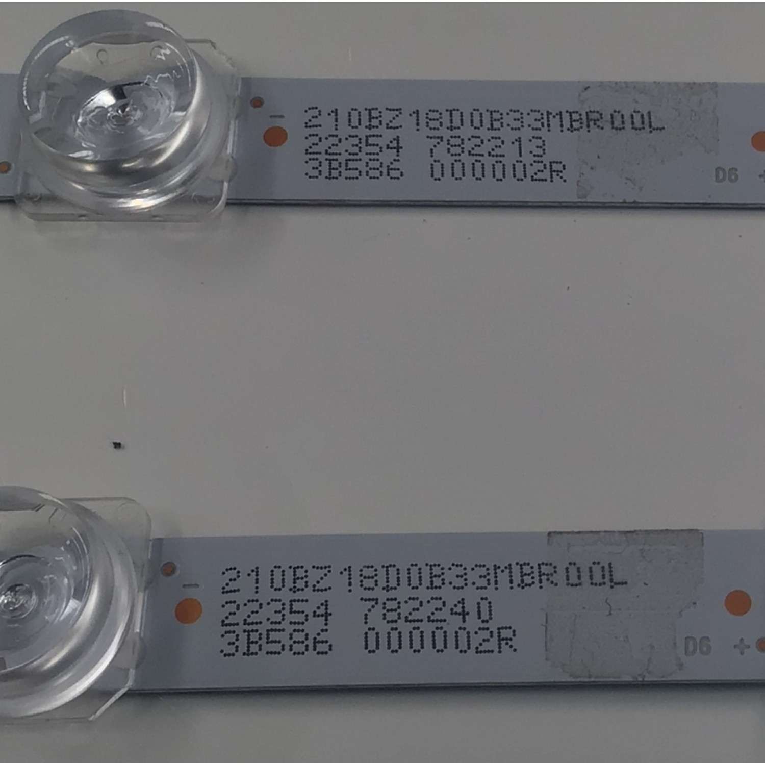 KIT DE LEDS PARA TV VIZIO ORIGINAL 2 PIEZAS / NUMERO DE PARTE LB5800K V0_00 / LB5800K V0 00 / 210BZ18D0B33MBR00L / E465853 / 3B586 000002R / MODELOS M585M-K01 / V585M-K01 - Imagen 4