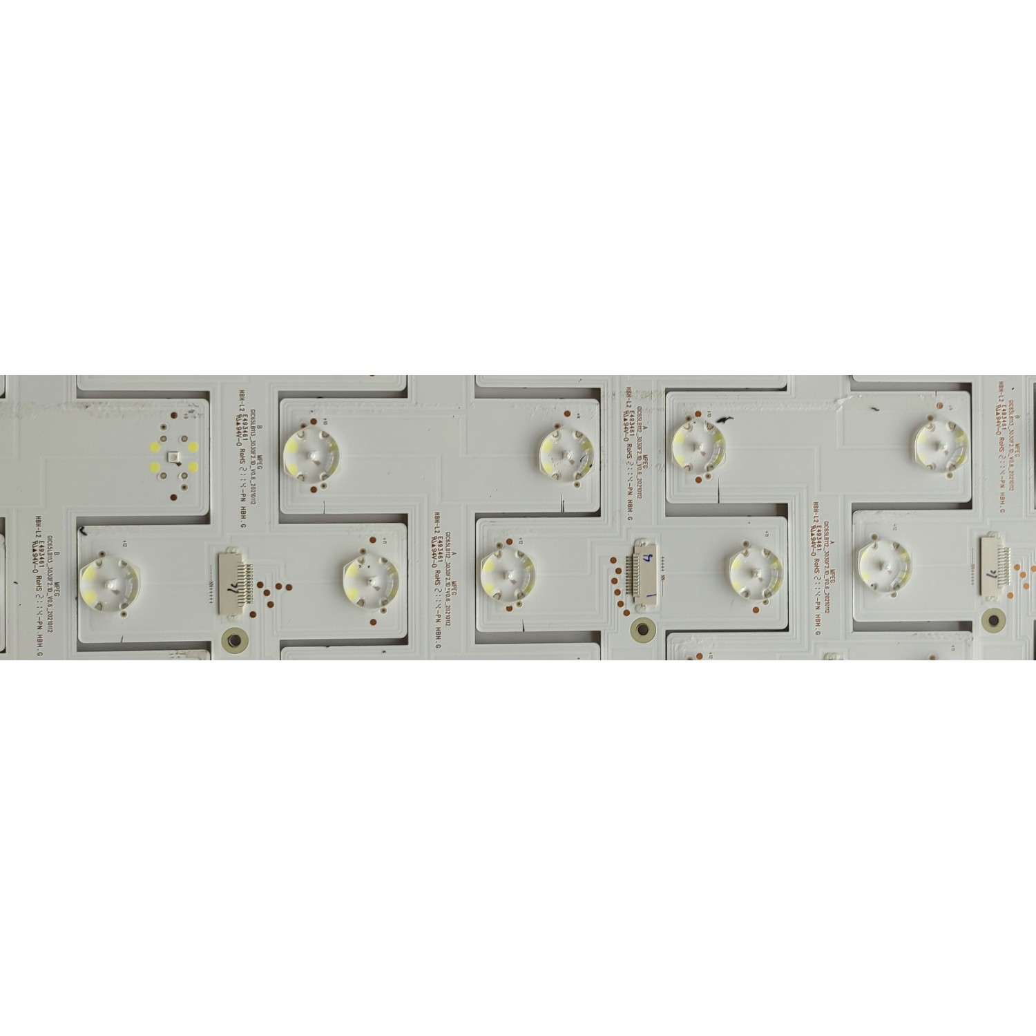 KIT DE LEDS PARA TV TCL (9 PZ) / NUMERO DE PARTE GIC65LB112_3030F2.1D / GIC65LB112_3030F2.1D_V0.6_20210112 / B0101-000191 / 21061S / PANEL LVU650NDDJ / ST6451D02-3 VER.2.1 / MODELO 65S546 - Imagen 3