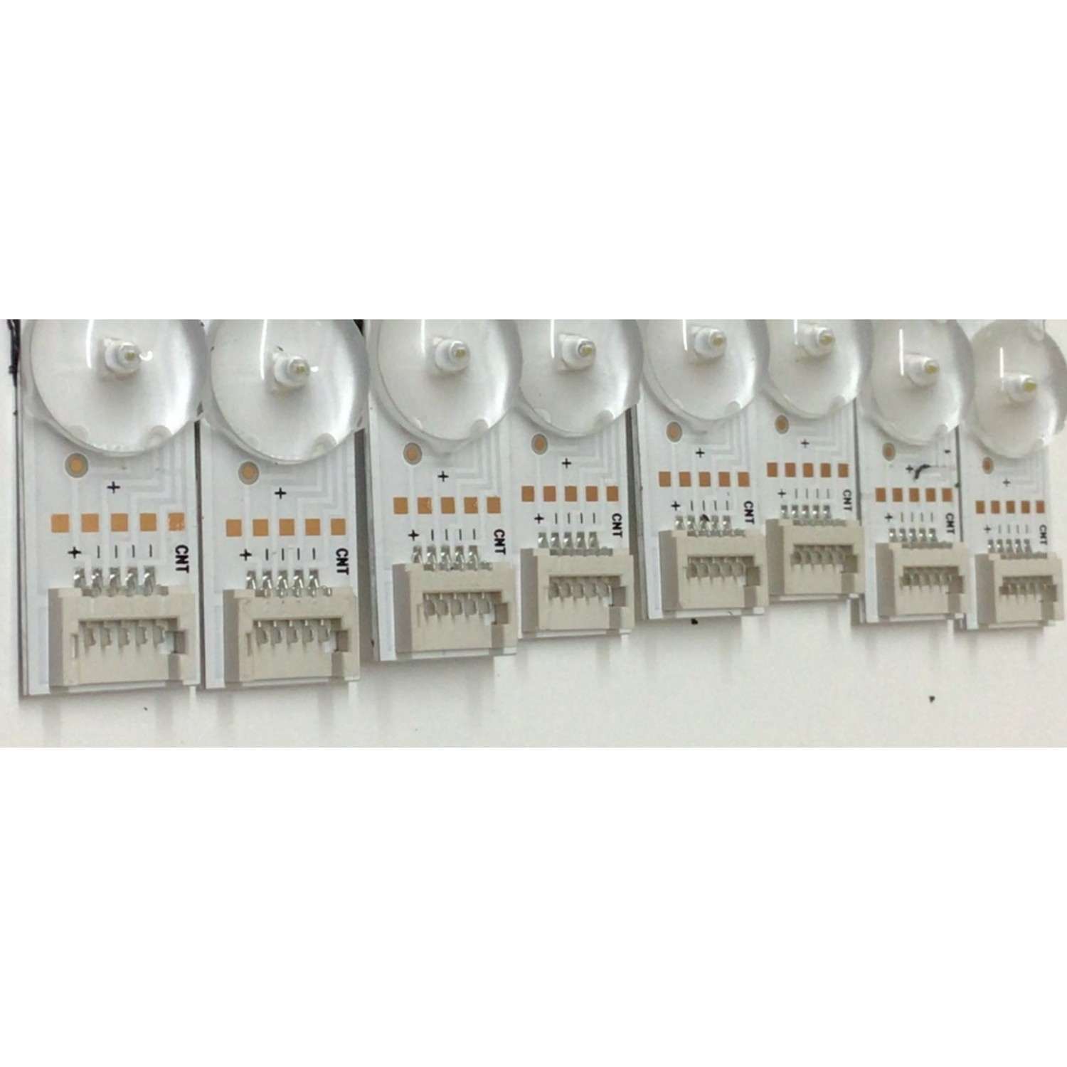 KIT DE LED'S PARA TV HISENSE ((8 PIEZAS)) / NUMERO DE PARTE CRH-BXK55Y3U513030T0812190-REV1.0 / HD550Y3U51-T0LA+2021092401+SVH550FE8 / HD550Y3U51-T0LA / 2021092401 / SVH550FE8 / 1269697 / PANEL HD550Y3U51 / HD550Y3U51-T0LG / T550QVN10.0 / MODELOS 55U6H - Imagen 2