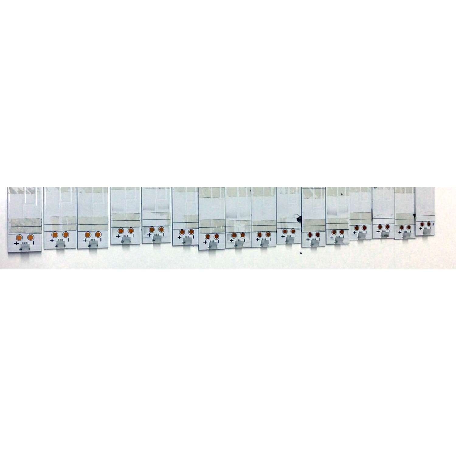 KIT DE LED'S PARA TV HISENSE (16 PIEZAS) / NUMERO DE PARTE SVH850A07 / HD850V8U81 / 2020021302 / CRH-BX85V8U813030T160902D-REV1.1 / HD850V8U81-2020021302-SVH850A07 / 1238189 / 22311500 / PANEL HD850V8U81\S0\GM\ROH / MODELO 85H6510G - Imagen 4