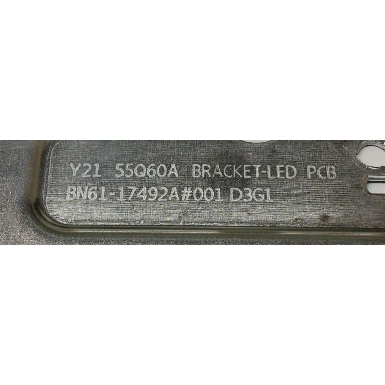LED PARA TV SAMSUNG (1 PIEZA) / NUMERO DE PARTE BN96-52584A / LM41-01050B / BN61-17492A / Y21 55Q60A / L1_Q60A / E5_DFM / S66(1)_R1.2 / V1B_100 / PANEL CY-SA043 / DISPLAY HV430QUB-F1B / MODELOS QN55Q6D / QN55Q60 / QN55LS03 / ((MEDIDAS 1.21M x 15CM)) - Imagen 4