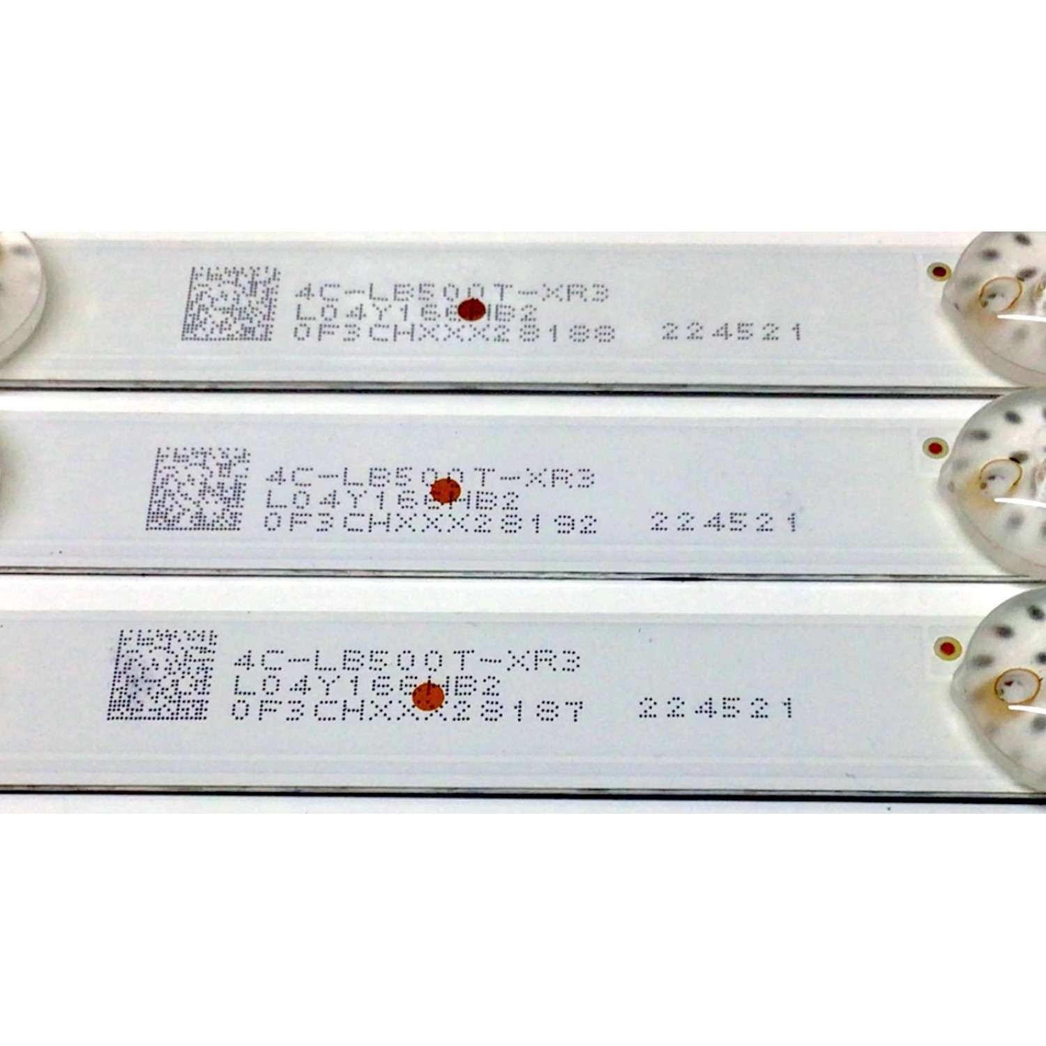 KIT DE LED'S PARA TV HKPRO (3 PIEZAS) / NUMERO DE PARTE 4C-LB500T-XR3 / AT50D200030301103A1DREV1.2 / 224521 / L04Y166HB2 / CRH-AT50D200030301103A1DREV1.2 / E479275 / MODELO HKP50UHD2 - Imagen 2