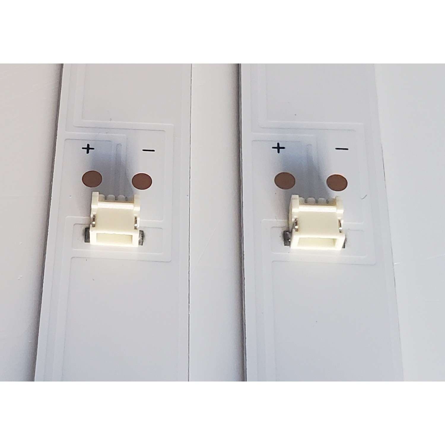 KIT DE LED'S PARA TV WINIA ((2 PIEZAS)) / NUMERO DE PARTE JL-010-D32030601-02S V1 / AE03032N060211 / Y170L05H / J211121S232856 / DISPLAY PT320AT02-2 / MODELO L32B9000QN - Imagen 2