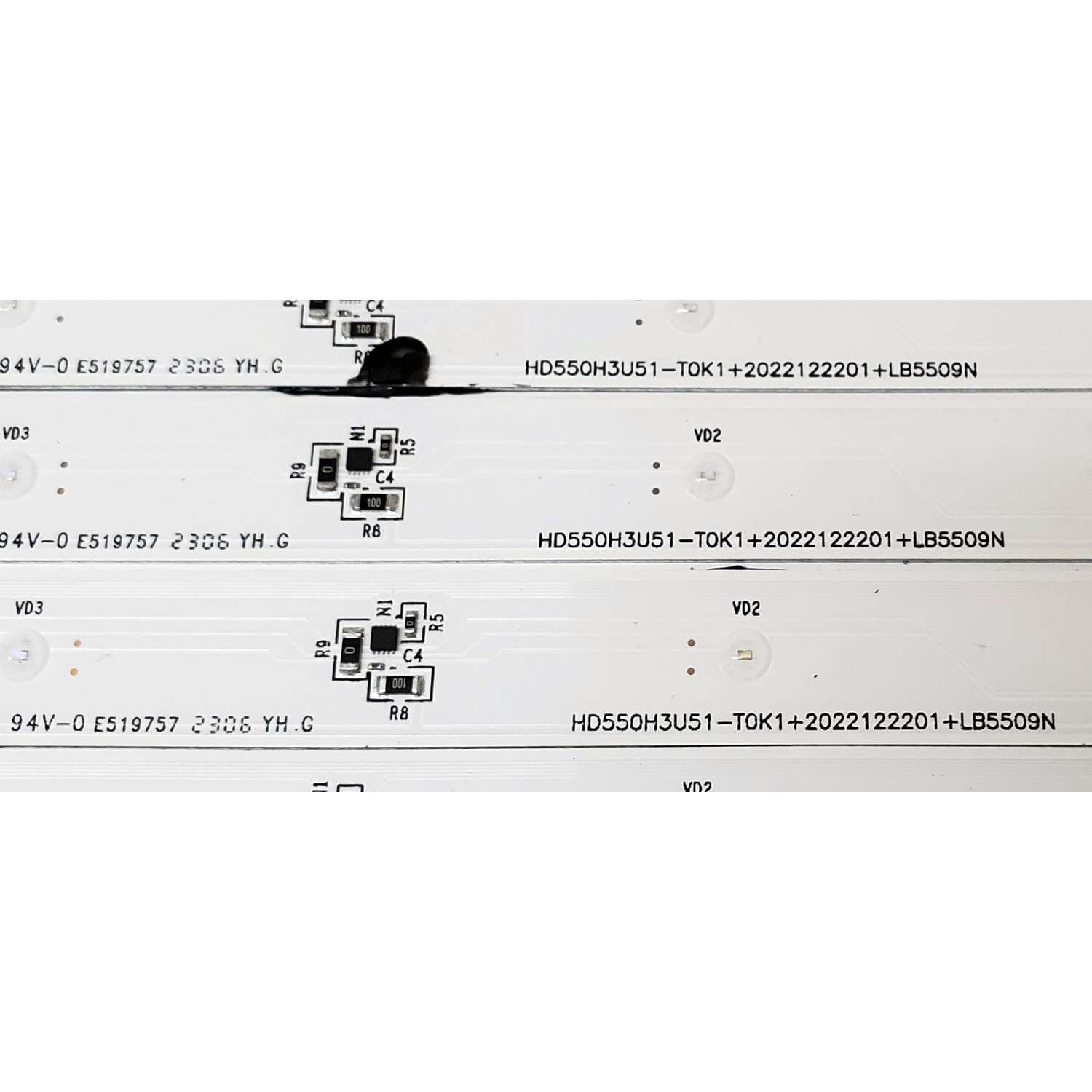 KIT DE LED'S PARA TV HISENSE ((24 PIEZAS)) / NUMERO DE PARTE RSAG7.820.13085/ROH / HD550H3U51-T0K1+2022122201+LB5509N / HD550H3U51-T0K1 / 2022122201 / LB5509N / 335275 / E519757 / MODELO 55'' / ((LED AZUL)) - Imagen 5