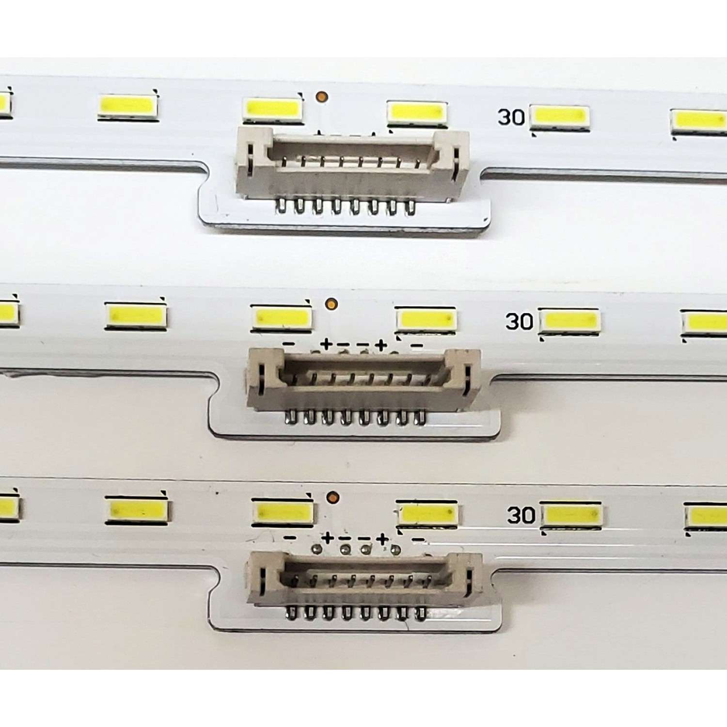 KIT DE LED'S PARA TV SONY ((3 PIEZAS)) / NUMERO DE PARTE STO750A36 / ST0750A36 / STO750A36_56LED_REV00_180731 / 734.05101.0001 / 056380560131S / V750QWME02 / MODELOS XBR-75X850G / XBR-75X850F / KD-75XG8505 / KD-75XG8596 / KD-75XF8596 - Imagen 3