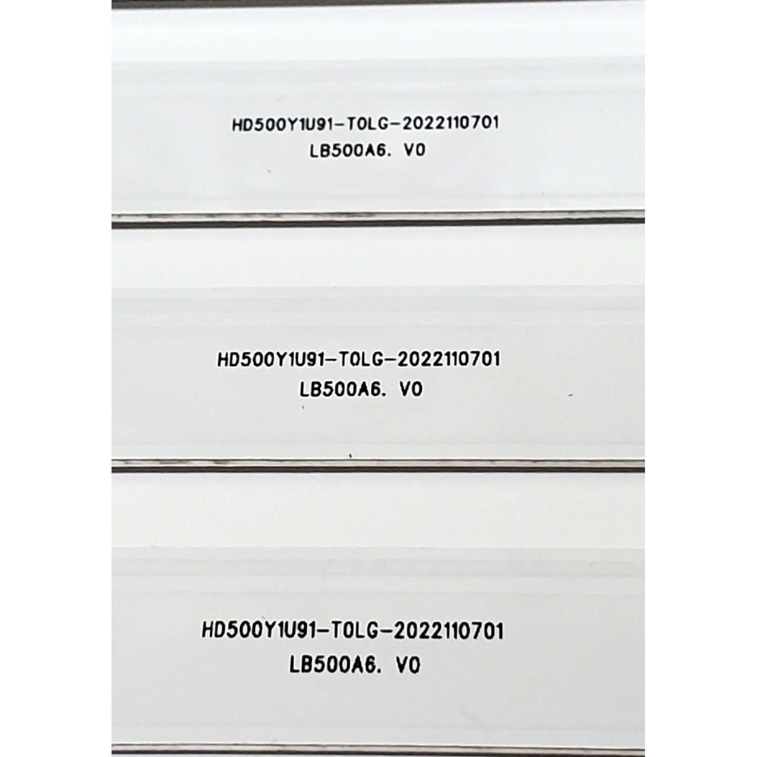 KIT DE LED'S PARA TV HISENSE QLED ((4 PIEZAS)) / NUMERO DE PARTE 1307181 / LB500A6. V0 / LB500A6 / HD500Y1U91-T0LG-2022110701 / E469119 / 8642A / PANEL HD500Y1U91-T0L2 / MODELOS 50R6G / 50A7K - Imagen 5