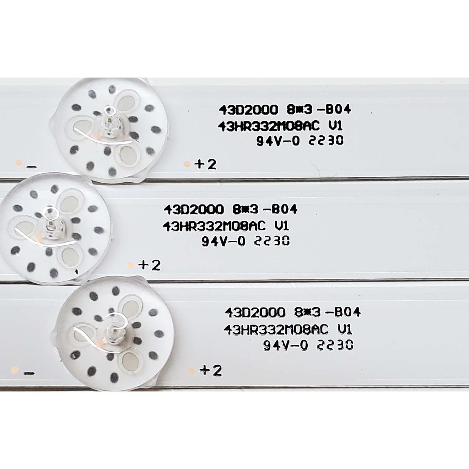 KIT DE LEDS ORIGINAL PARA TV HKPRO 3 PIEZAS / NUMERO DE PARTE 43HR332M08AC V1 / 4C-LB430T-HRFC / 43D2000 / 43D2000 8*3 / 43HR332M08AC / PANEL LVF430HKDX / DISPLAY PT430CT03-14 / MODELO HKP43R01 - Imagen 4