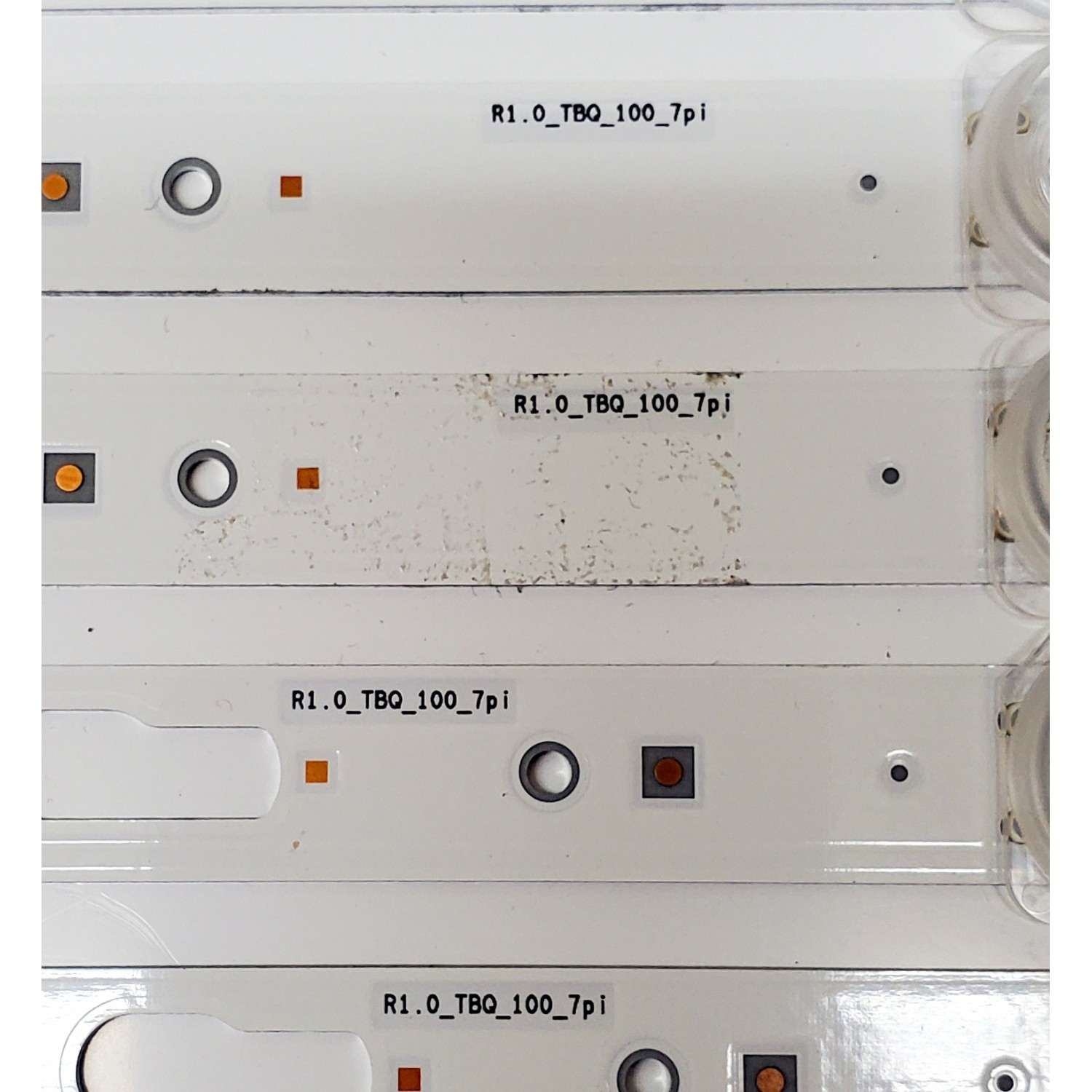 KIT DE LEDS PARA TV SAMSUNG ORIGINAL 8 PIEZAS / NUMERO DE PARTE BN96-50458A / BN96-50459A / E8_CFM_R5(1) / E8_CFM_R6(1) / E8_CFM_L6(1) / R1.0_TBQ-100_7PI / LM41-00891A / LM41-00892A /  MODELOS UN58TU / GU58AU / UA58 / UE58 / MAS MODELOS EN DESCRIPCIÓN - Imagen 2