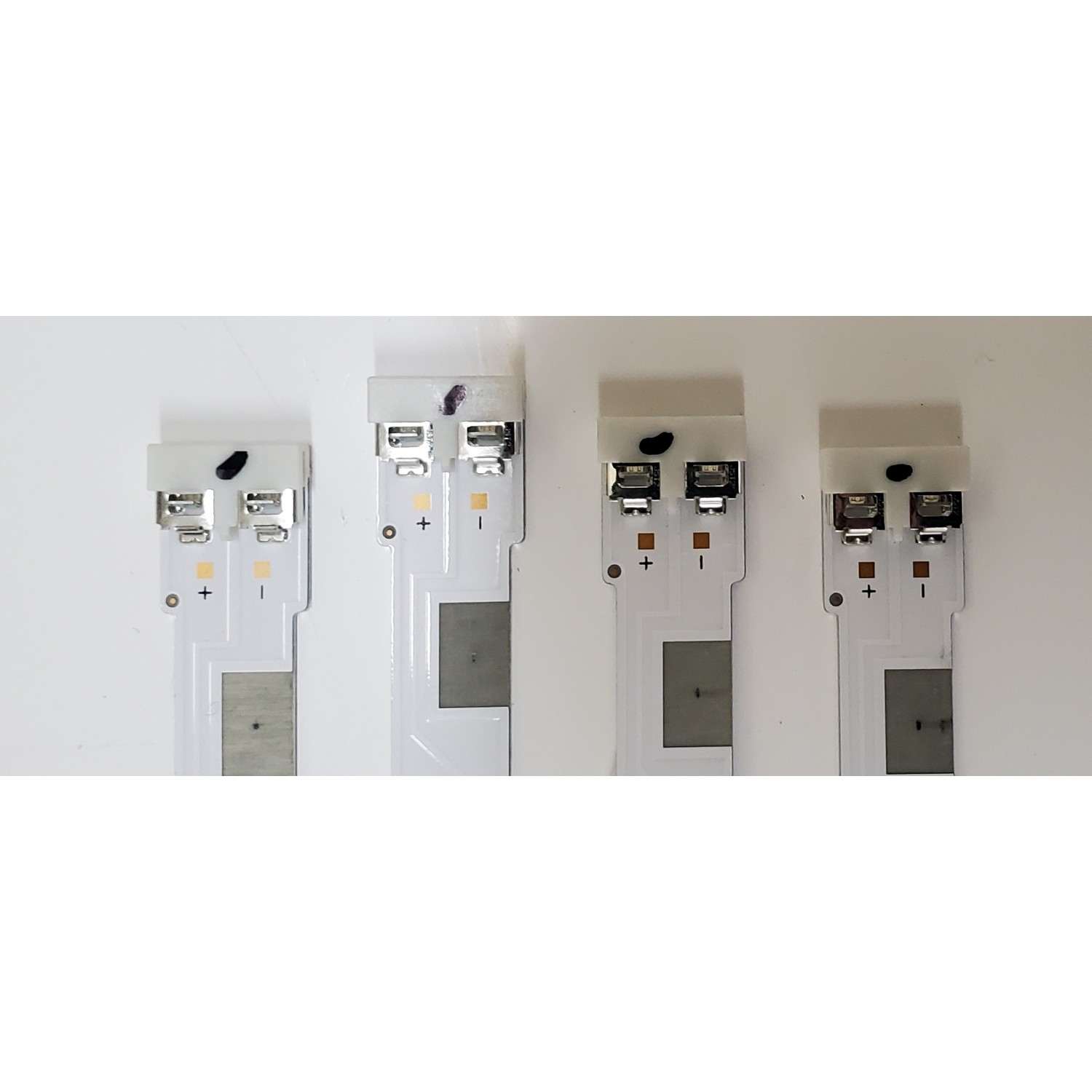 KIT DE LED'S PARA TV SAMSUNG ((8 PIEZAS)) / NUMERO DE PARTE BN96-46570A / BN96-46571A / V8DN-430SMB-R1 / V8DN-430SMA-R1 / MODELOS UN43J / UE43N / UA43N / HG43AJ / LH43BENELGA/ZX / LH43BERBLGAXGO BA01 / MAS MODELOS EN DESCRIPCIÓN - Imagen 2