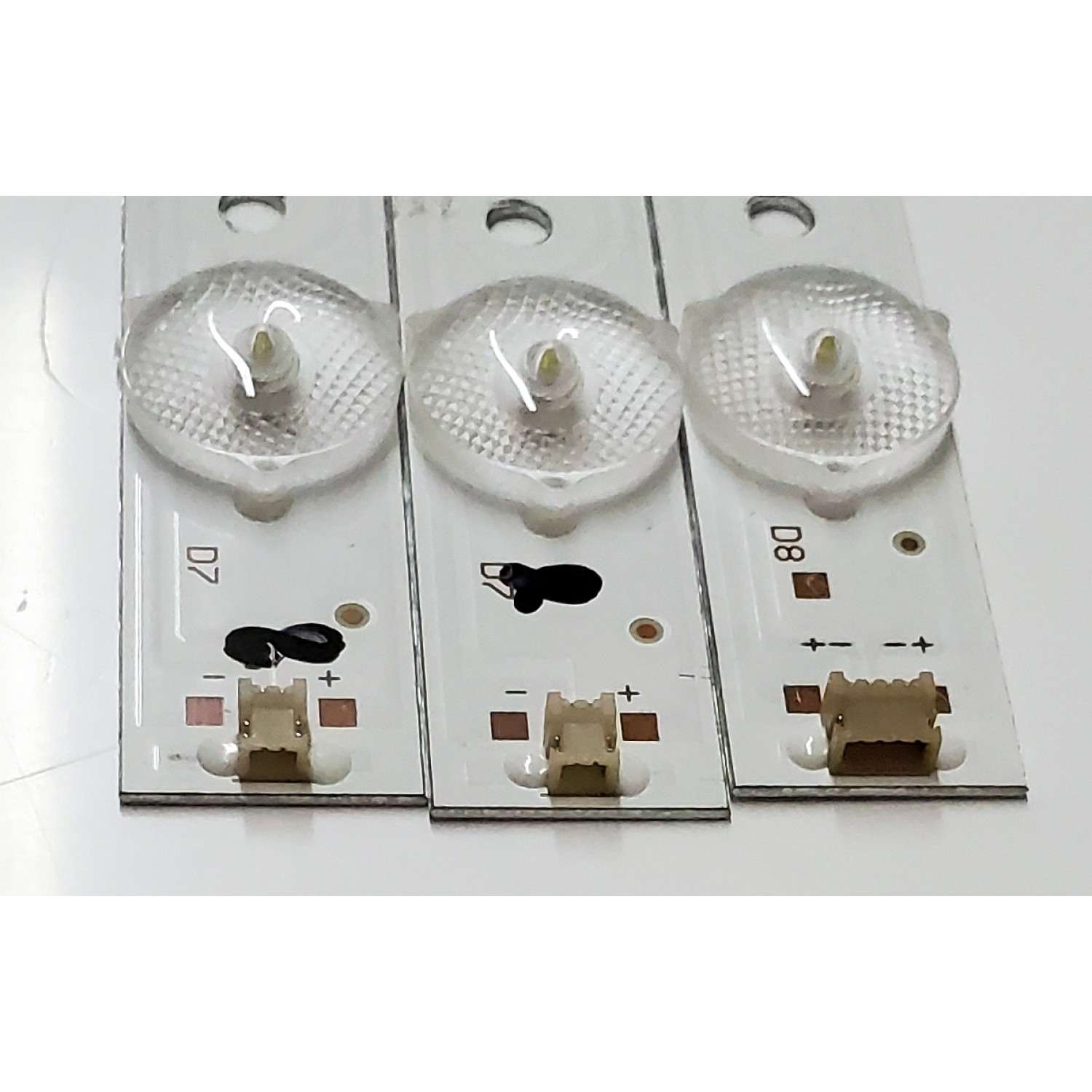KIT DE LED'S PARA TV FURRION ((3 PIEZAS)) / NUMERO DE PARTE 6501L632000060 / 6501L632000050 / 3BL-T6324102-26 / 3BL-T6324102-12 / 2301032D900580 / 2301032D900570 / YF-QY3004HLFD-0001 / PANEL HK315LEDM-JH69H / DISPLAY PT320AT01-01 / MODELO FEHS32D9A - Imagen 3
