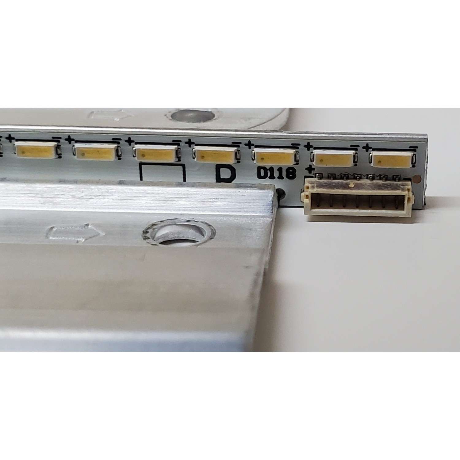 KIT DE LED'S PARA TV ((2 PIEZAS)) / NUMERO DE PARTE LBM550M2006-I-1(HF)(0)(L) / LBM550M2006-H-1(HF)(0)(R) / E74739 / 015B8000-B46-000-6840 / V-6840-B46-10 / LBM550M2006-I-1 / LBM550M2006-H-1 / PANEL TPT550J1-HVN06.U / MODELOS C5517HC / E554 - Imagen 6