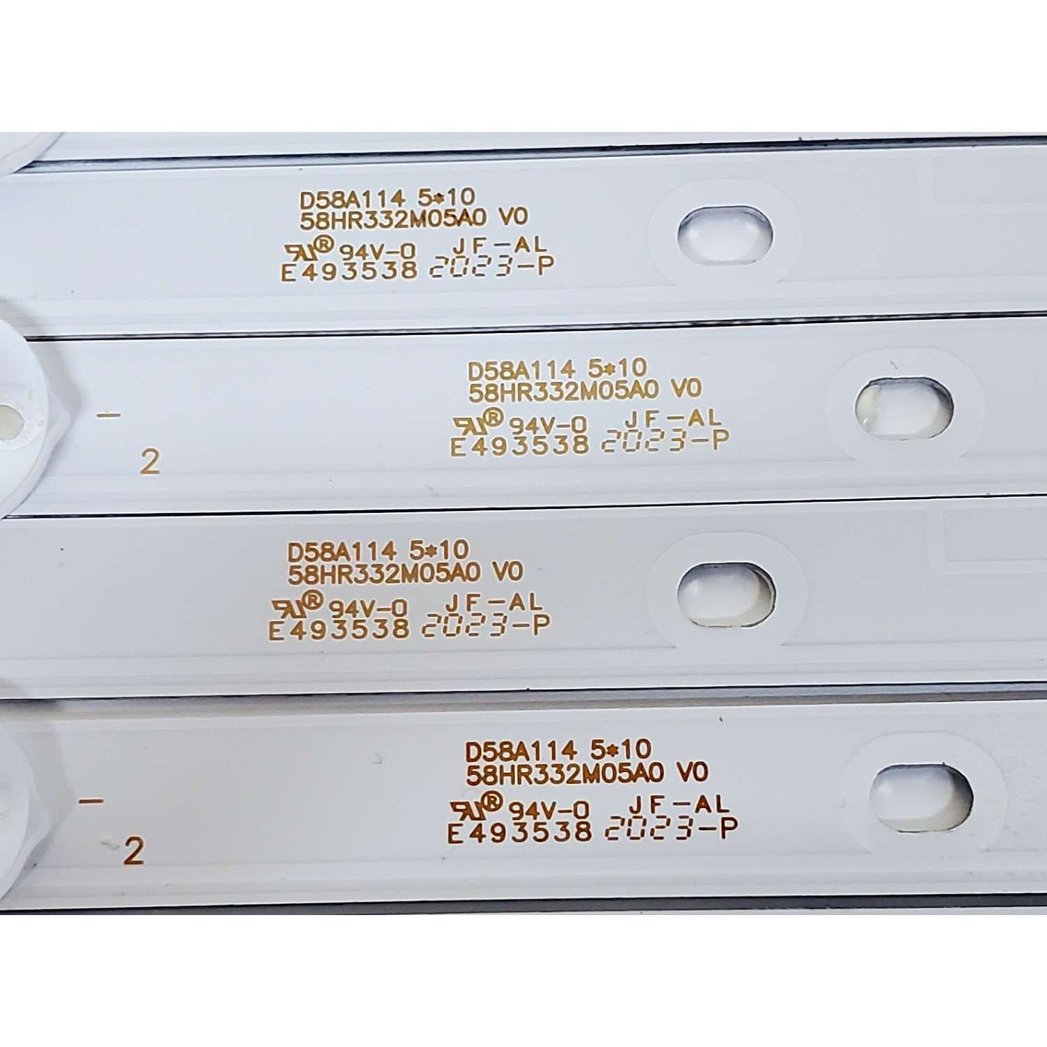 KIT DE LEDS ORIGINAL PARA TV RCA 10 PIEZAS / NUMERO DE PARTE 58HR332M05A0 / D58A114 5*10 / LM7N08R1E / AE0110634 / 58HR332M05A0 V0 / DISPLAY CC580PV1D / MODELO RTU5820 / RHOS581SM-D - Imagen 3