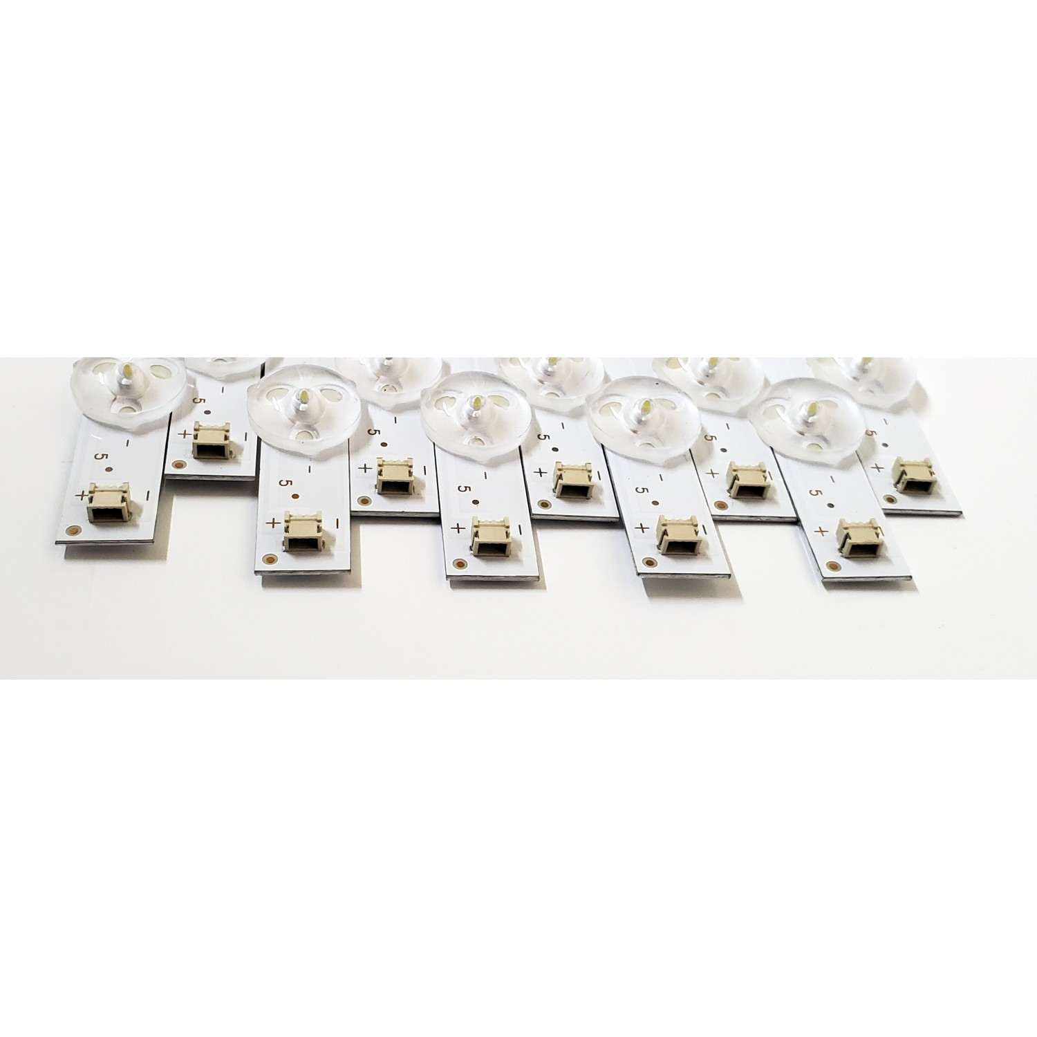 KIT DE LEDS ORIGINAL PARA TV RCA 10 PIEZAS / NUMERO DE PARTE 58HR332M05A0 / D58A114 5*10 / LM7N08R1E / AE0110634 / 58HR332M05A0 V0 / DISPLAY CC580PV1D / MODELO RTU5820 / RHOS581SM-D - Imagen 4