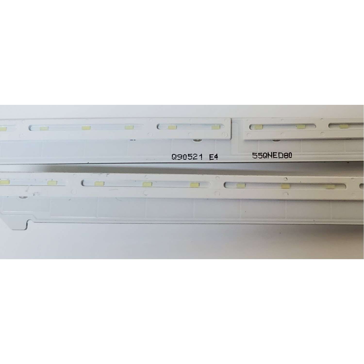 KIT DE LED'S PARA TV LG ((2 PIEZAS)) / NUMERO DE PARTE LC55490304A / LC55490305A / SSC_HS_HC550EQH-ABGA1_66LED_R_REV02_210819 / SSC_HS_HC550EQH-ABGA1_66LED_L_REV02_210819 / MODELO 55QNED80 - Imagen 2