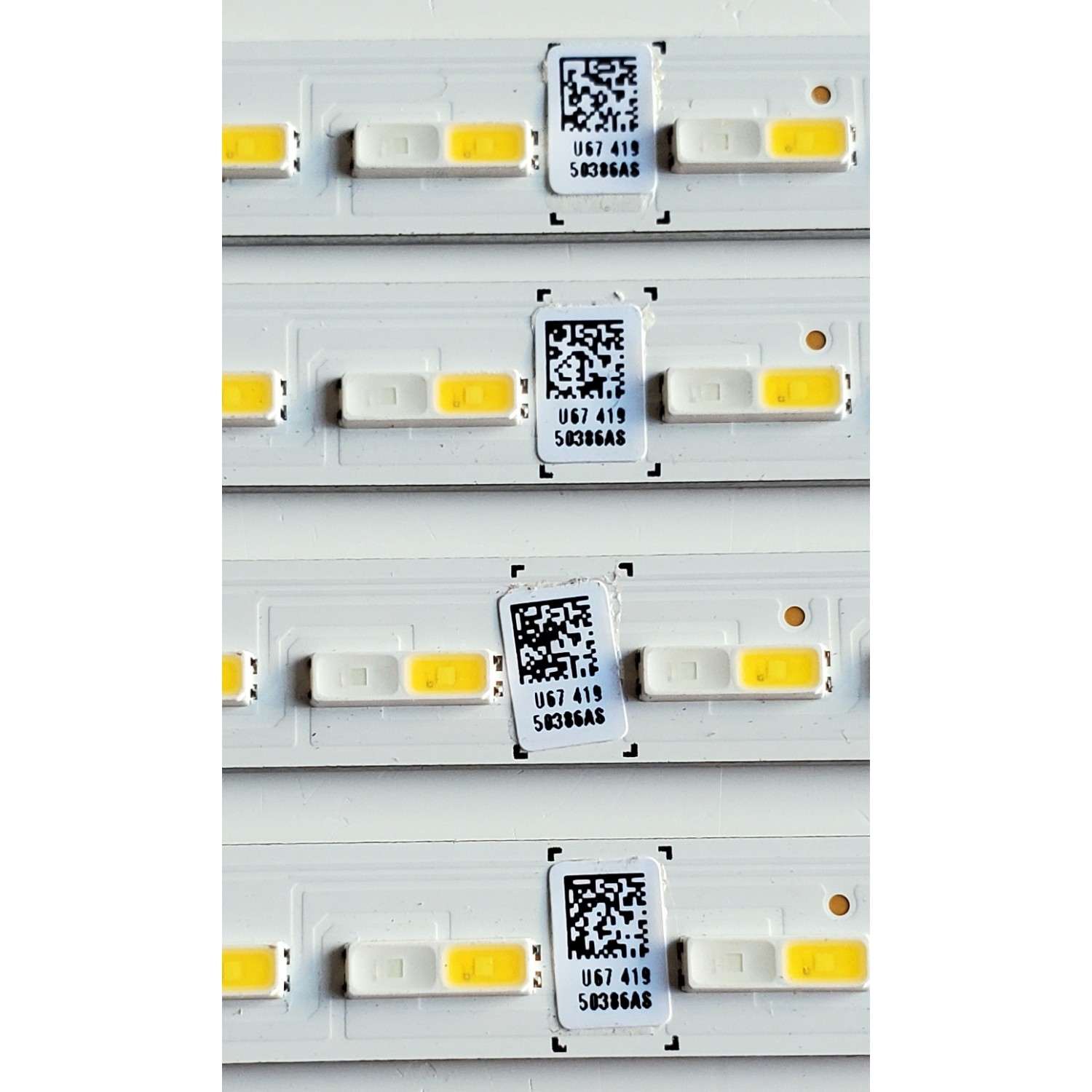 KIT DE LED'S PARA TV SAMSUNG ((4 PIEZAS)) / NUMERO DE PARTE BN96-50386A / LM41-00860A / L1_Q7060T_G5_DUM_S42(1)_R1.3_TC9_100_LM41-00860A / L1_Q7060T_G5_DUM_S42(1)_R1.2_TBC_100_LM41-00860A / MODELOS QN75LS03 / QN75Q60 / QN75Q6D / QN75Q70 / QN75Q7D / HG75T - Imagen 4