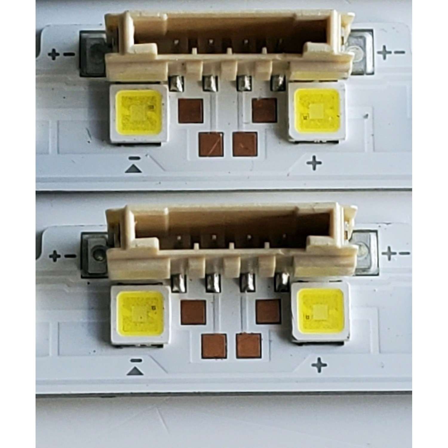 KIT DE LED'S PARA TV SAMSUNG ((3 PIEZAS)) / NUMERO DE PARTE BN96-46078A / V8N1-750SM0-R0 / 46078A / V8N1-750SM0 R0 / PANEL CY-NN075FGLV1H / CY-NN075HGEV1H / CY-NN075HGEV6H / MODELOS UN75NU / UE75NU / LH75Q / UA75NU / HG75 / MAS MODELOS EN DESCIPCIÓN - Imagen 3
