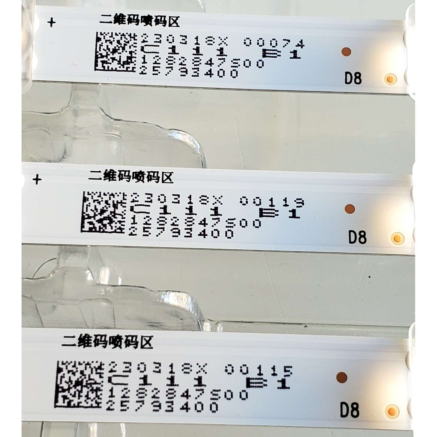 KIT DE LED'S ((NUEVOS)) PARA TV TOSHIBA ((3 PIEZAS)) / NUMERO DE PARTE CRH-BXK43Y1C3030T031223F-REV1.3 / HD425Y1U71-T0L5 / 2022031601 / SVH425A23 / 1282847500 / 25793400 / PANEL HD425Y1U71-T0L5\S1\SM\ROH / MODELO 43C350LU - Imagen 3