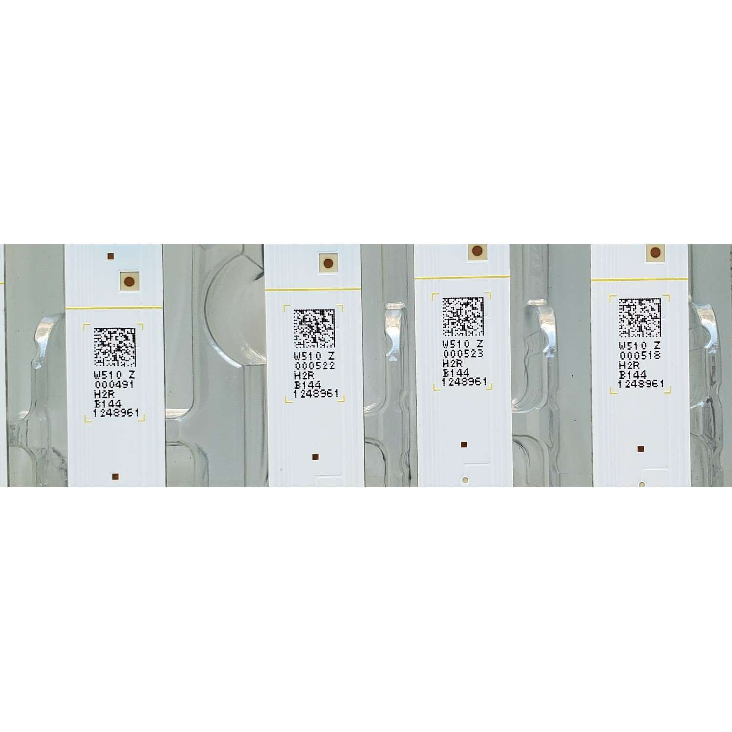 KIT DE LED PARA TV HISENSE ORIGINAL NUEVOS 9 PIEZAS / NUMERO DE PARTE SH55D16-ZC42AG-31 / 303SH550052 / JHD550X3U52-T1L7 / 2020082804 / L2_E5_CDM_S2(8)_V0.8D.10_UBW_8 / 000523 / 1248961 / PANEL JHD550X3U52-T1L7\S0\FJ\GM\ROH / MODELOS 55U7G / 55U7H - Imagen 3