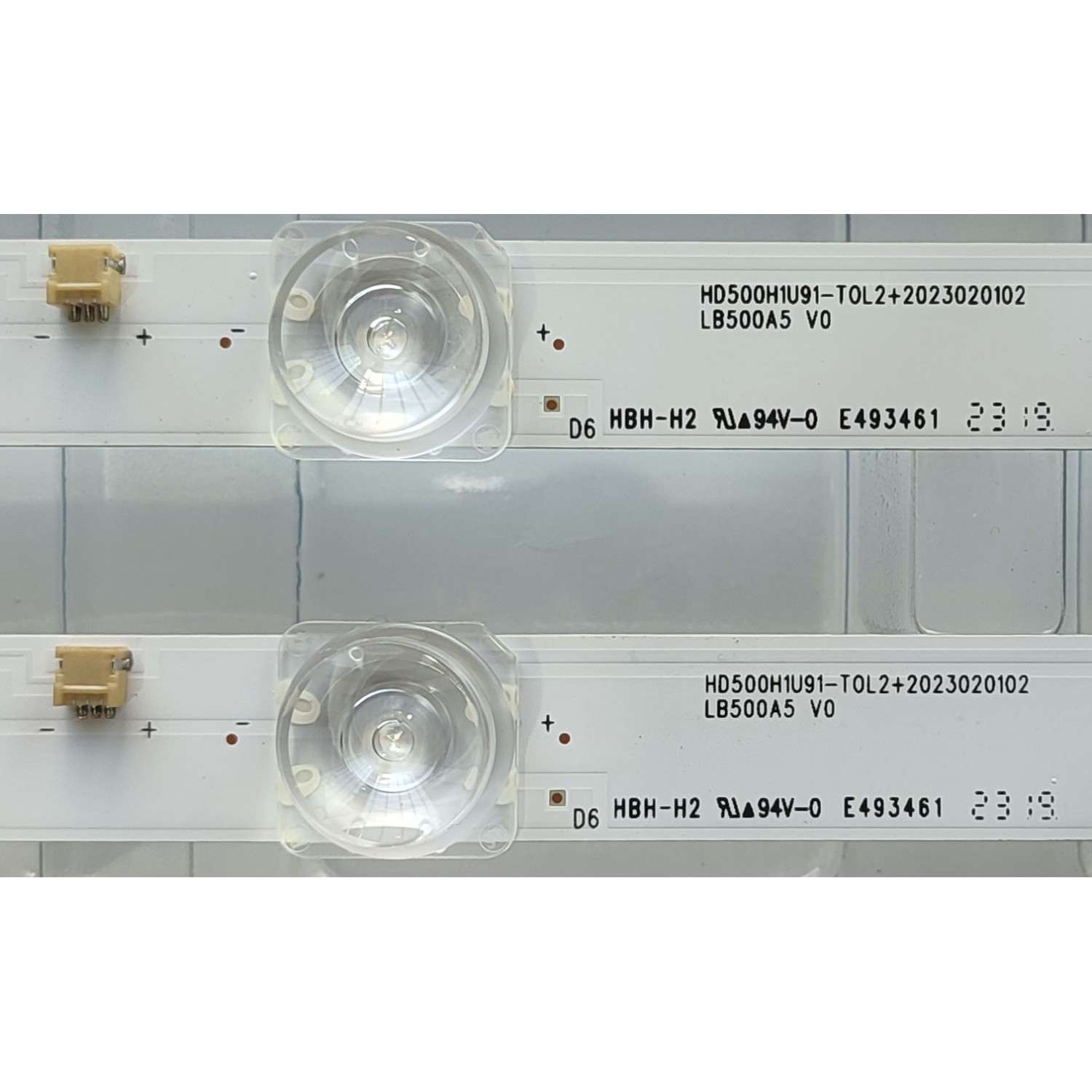 KIT DE LED´S ((NUEVOS)) PARA TV HISENSE ((2 PIEZAS)) / NUMERO DE PARTE LB500A5 V0 / HD500H1U91-T0L2+2023020102 / 1307344S00 / HE50 D6J / 00316 / HISENSE HD500H1U91 / PANEL HD500H1U91-T0L2\S0\SM\ROH / MODELOS 50A6K / 50A6KV - Imagen 2