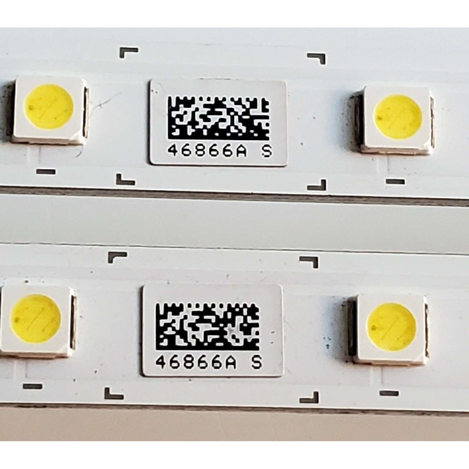 KIT DE LED'S PARA TV SAMSUNG ((2 PIEZAS)) / NUMERO DE PARTE BN96-46866A / LM41-00632A / L1_NU7.1/7.3 E8_CDM_S21(2) R1.0_S3L_100 / PANEL CY-NN058HGPV1H / CY-NN058HGNV2H / MODELO UN58RU7100 / UN58RU7100FXZA / UN58NU6080 / UN58NU6080FXZA - Imagen 2
