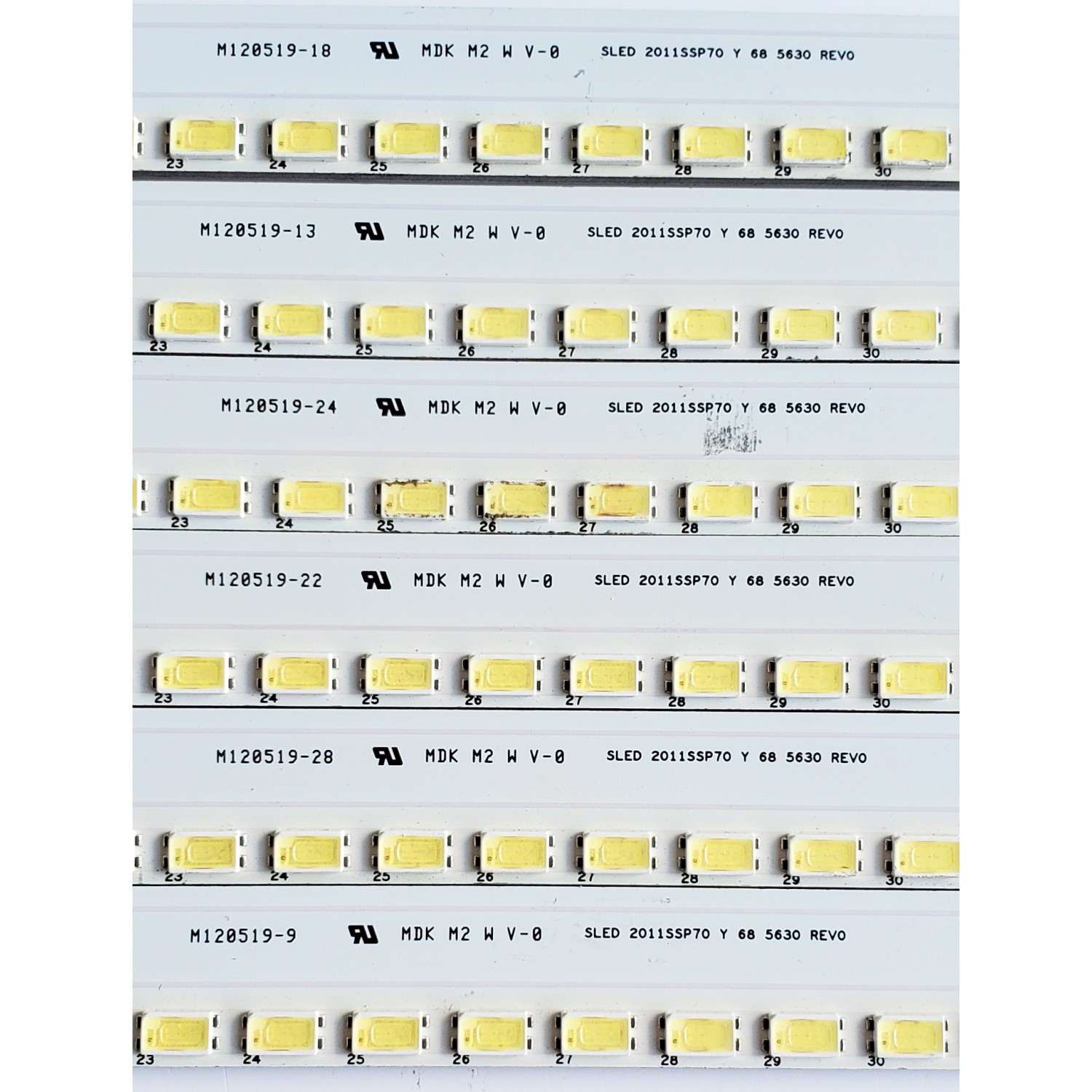 KIT DE LED'S PARA TV SHARP ((6 PIEZAS)) / NUMERO DE PARTE 2011SSP70 / SLED 2011SSP70 Y 68 5630 REV0 / M120519 / PANEL LK695D3GV00D / MODELOS LC-70LE845U / LC-70C8470U - Imagen 3